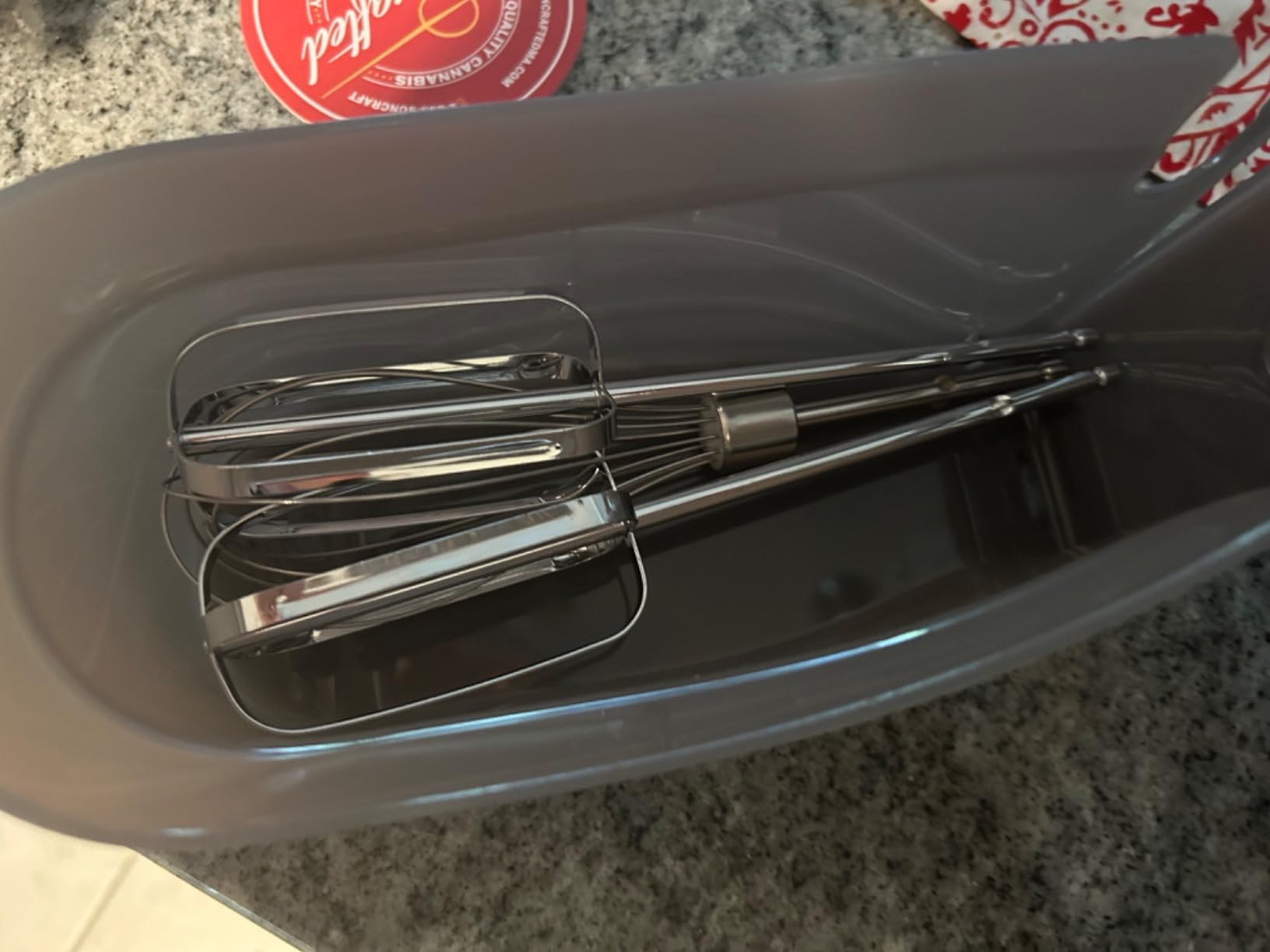 Hamilton Beach Power Deluxe 6-Speed Electric Hand Mixer With QuickBurst | Powerful 250 Watt Motor | Traditional Beaters | Whisk | Snap-On Storage Case | Bowl Rest | Black | 62692 customer photo 1