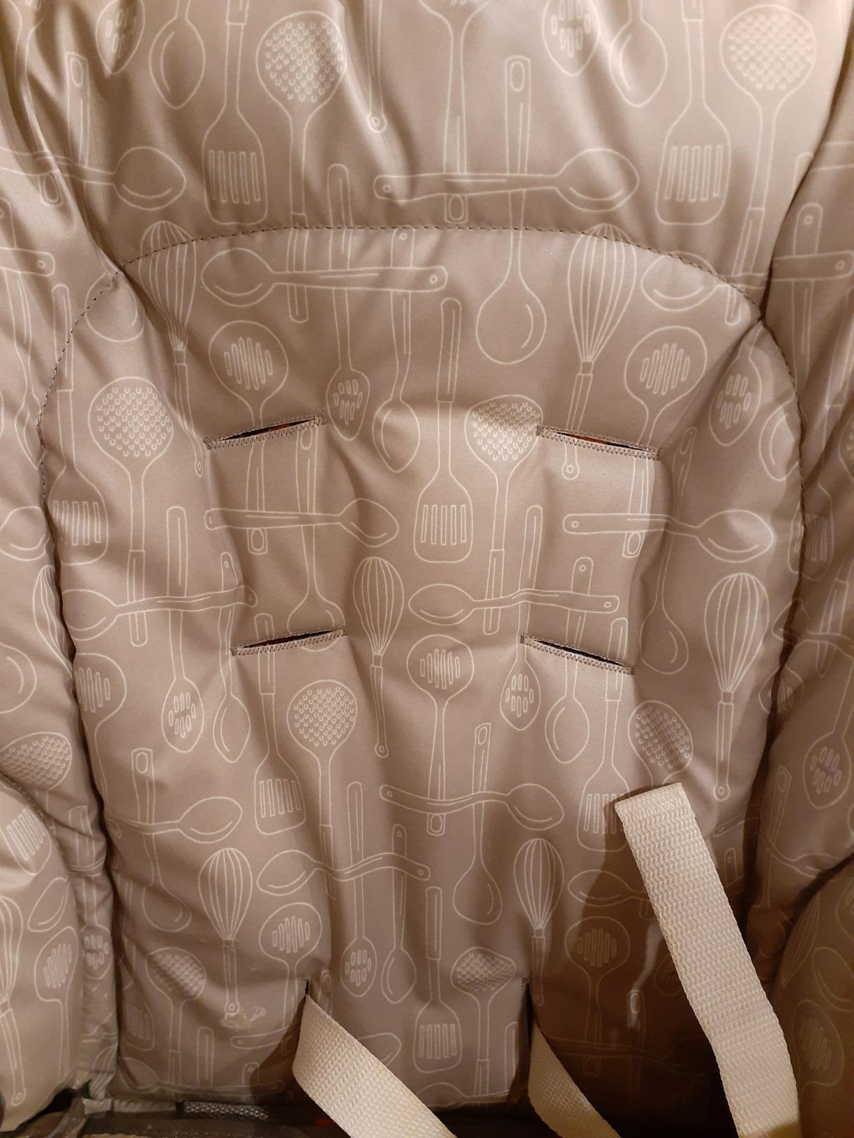 Graco® Slim Snacker High Chair, Ultra Slim, Fast-Folding, Multiple Recline Positions, Comfortable Feeding, Whisk customer photo 1