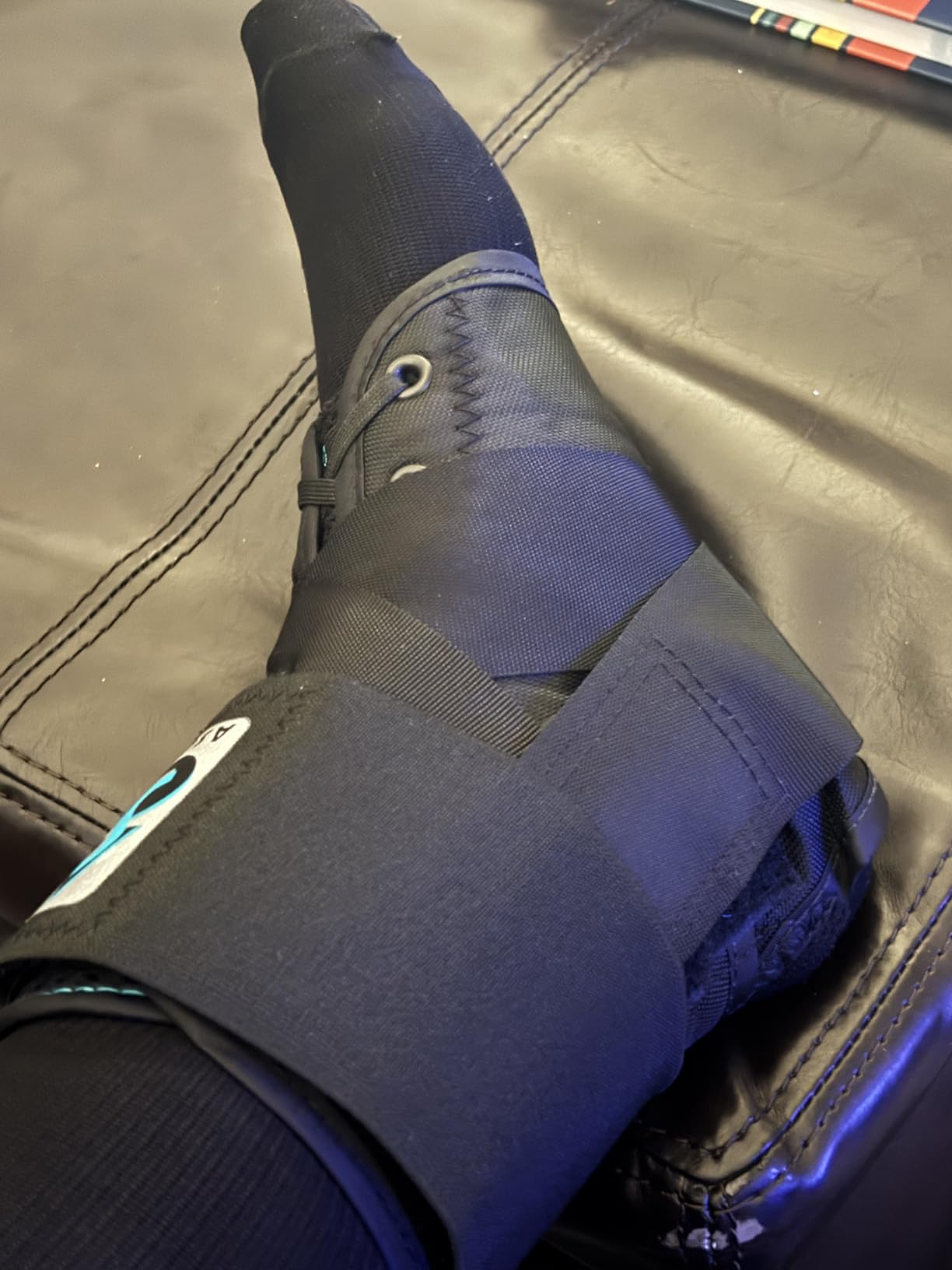 Med Spec ASO Ankle Stabilizer Lace Up Ankle Brace Sprain Support Black, LG | Ankle Brace for Sprains, Instability, Bilateral Orthopedic Support, Sports Injury Recovery, Men, Women, Teens & Kids. 264015 customer photo 2