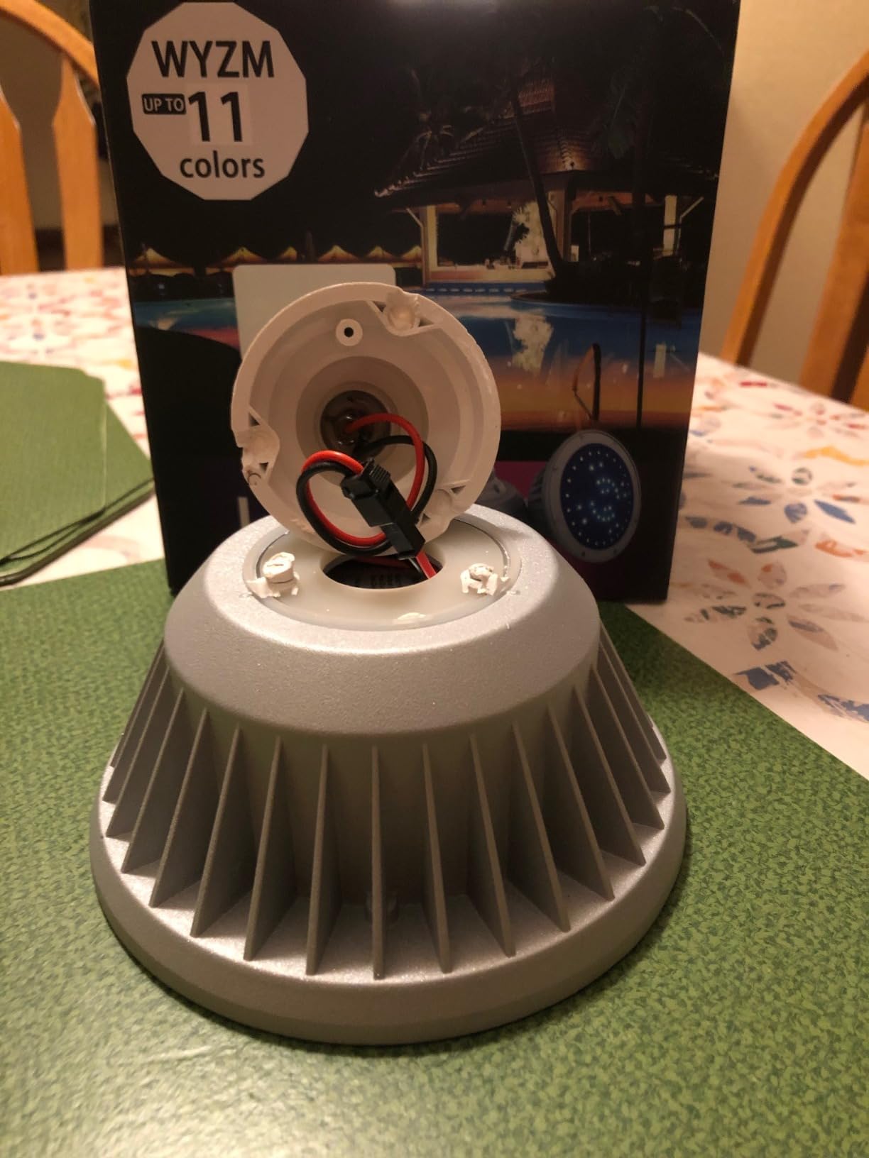 120V Bright Led Pool Light Bulb, 40W, IP65 (RGB+White) customer photo 2