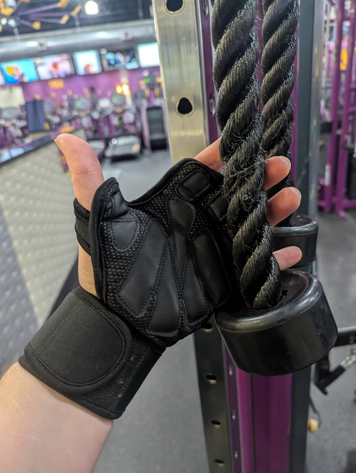 Fit Active Sports Gym Workout Gloves for Men Women Weight Lifting customer photo 2