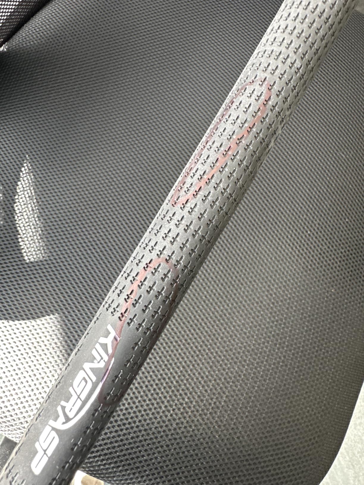 SKLZ Golf Grip Trainer, Club Attachment for Correct Hand Positioning and Muscle Memory, Fits Standard Grips from Driver to Wedge, Right-Handed customer photo 1