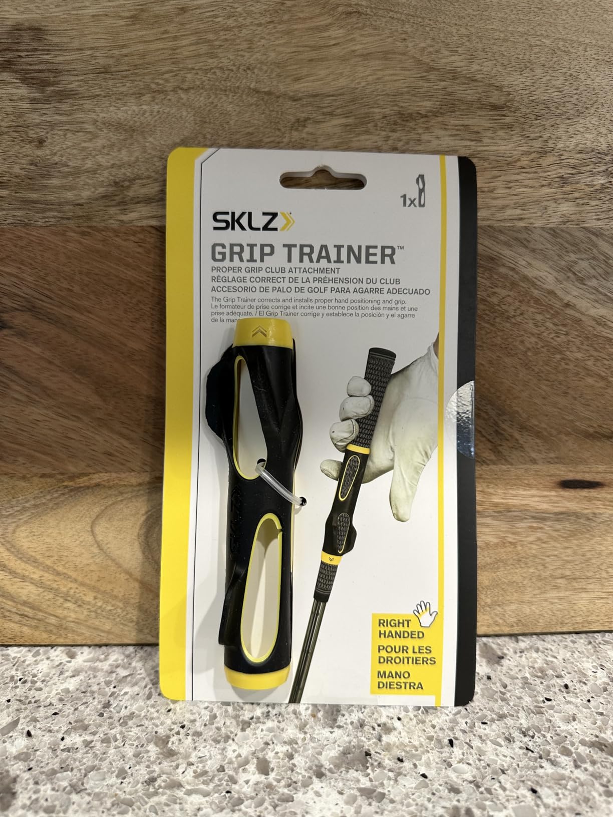 SKLZ Golf Grip Trainer, Club Attachment for Correct Hand Positioning and Muscle Memory, Fits Standard Grips from Driver to Wedge, Right-Handed customer photo 2