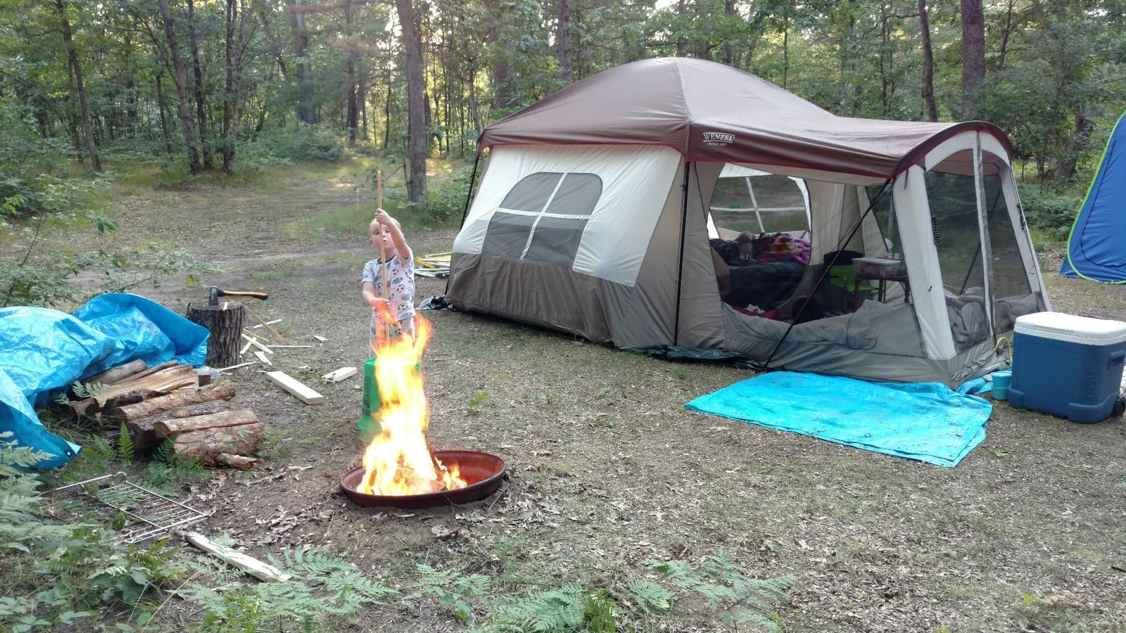 Wenzel Klondike 8 Person Water Resistant Tent with Convertible Screen Room for Family Camping customer photo 1