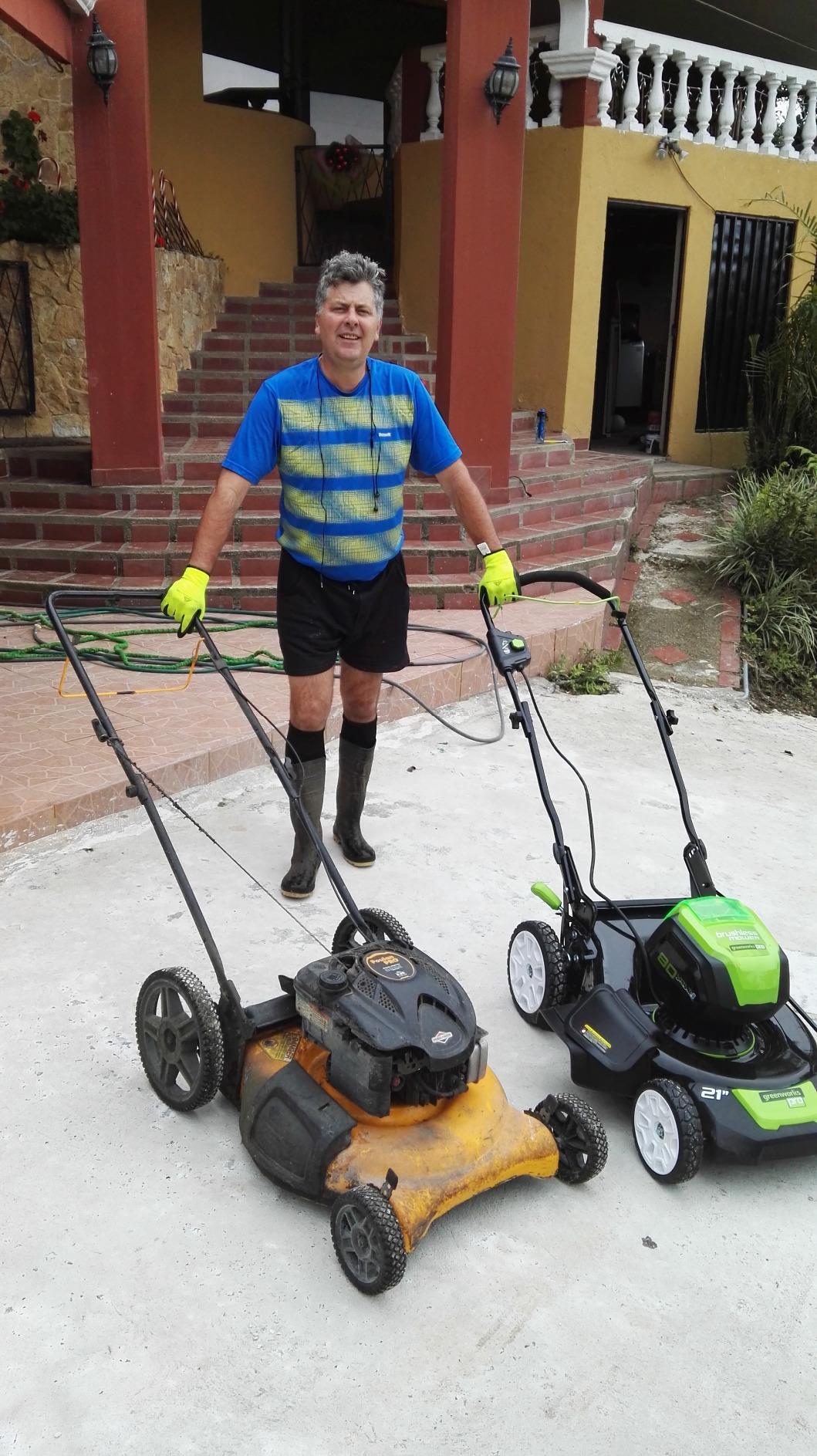 Greenworks 80V 21in Push Lawn Mower, 4.0 Ah Battery and Charger customer photo 2