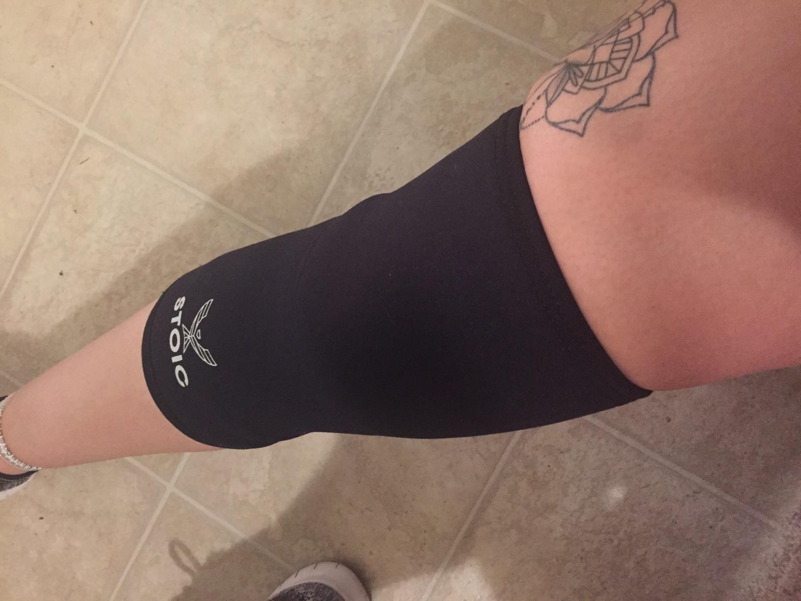 Stoic 7mm Neoprene Knee Sleeves for Men & Women - Black Label customer photo 2