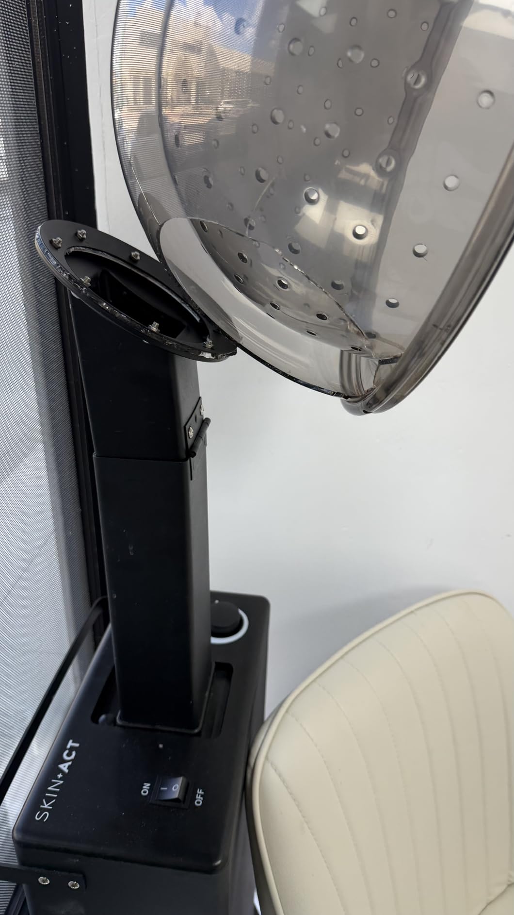 SKINACT Hooded Conditioning Hair Dryer 1150W with Stand, 60-Minute Timer, Temperature Adjustable, Angle & Height Adjustable Downdraft Hood customer photo 2