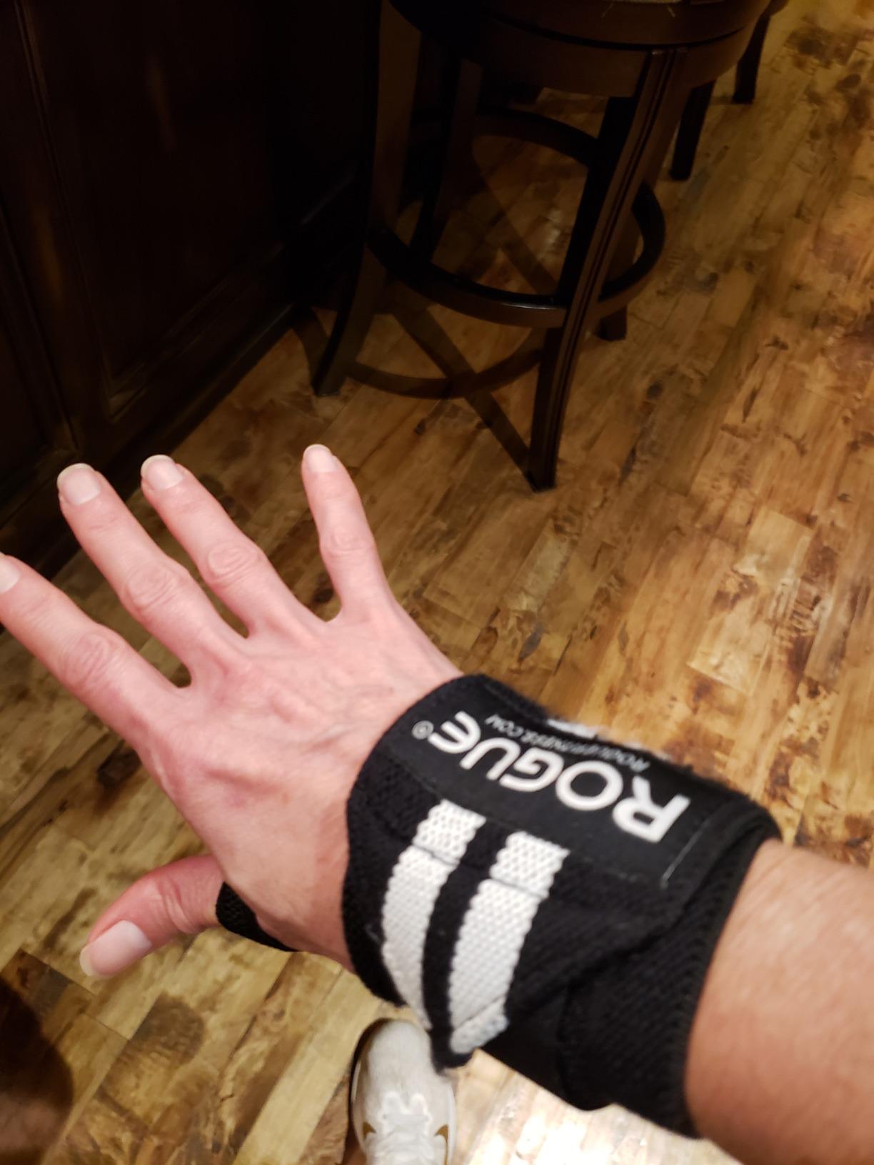 Rogue Fitness Wrist Wraps, Short 12
