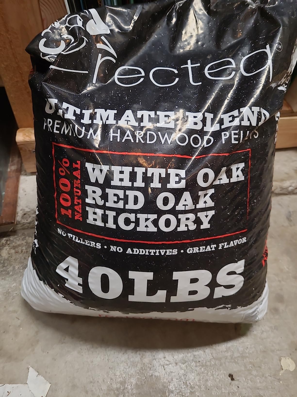 recteq Ultimate Premium Hardwood Grilling Cooking Pellet Barbecue BBQ Grill Smoker Blend with Red Oak, White Oak, Hickory Wood Pellets for Smokers, 40 Pound Bag customer photo 1