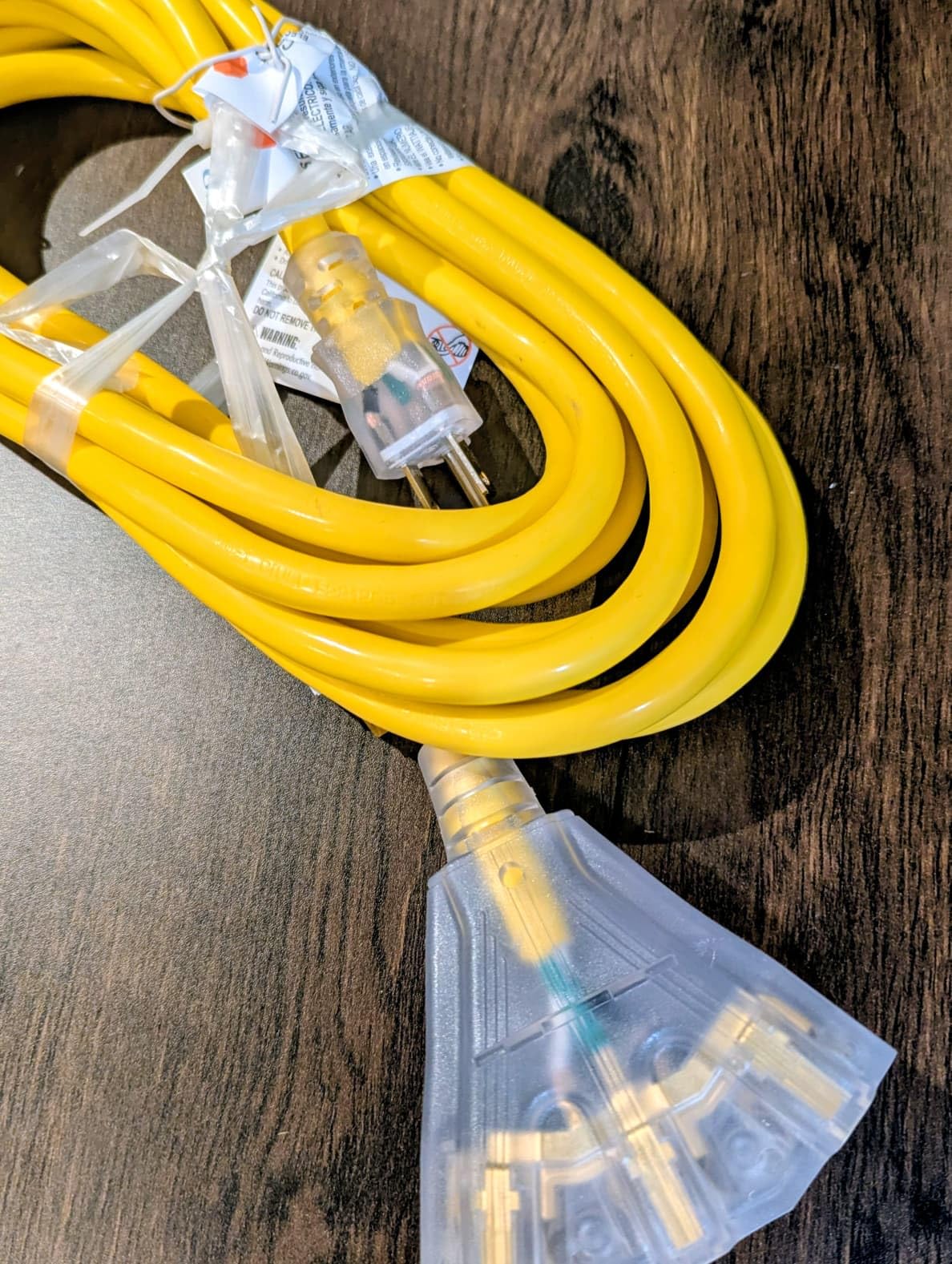 50 ft Outdoor Extension Cord - 12 Gauge Heavy Duty Extension Cord customer photo 1