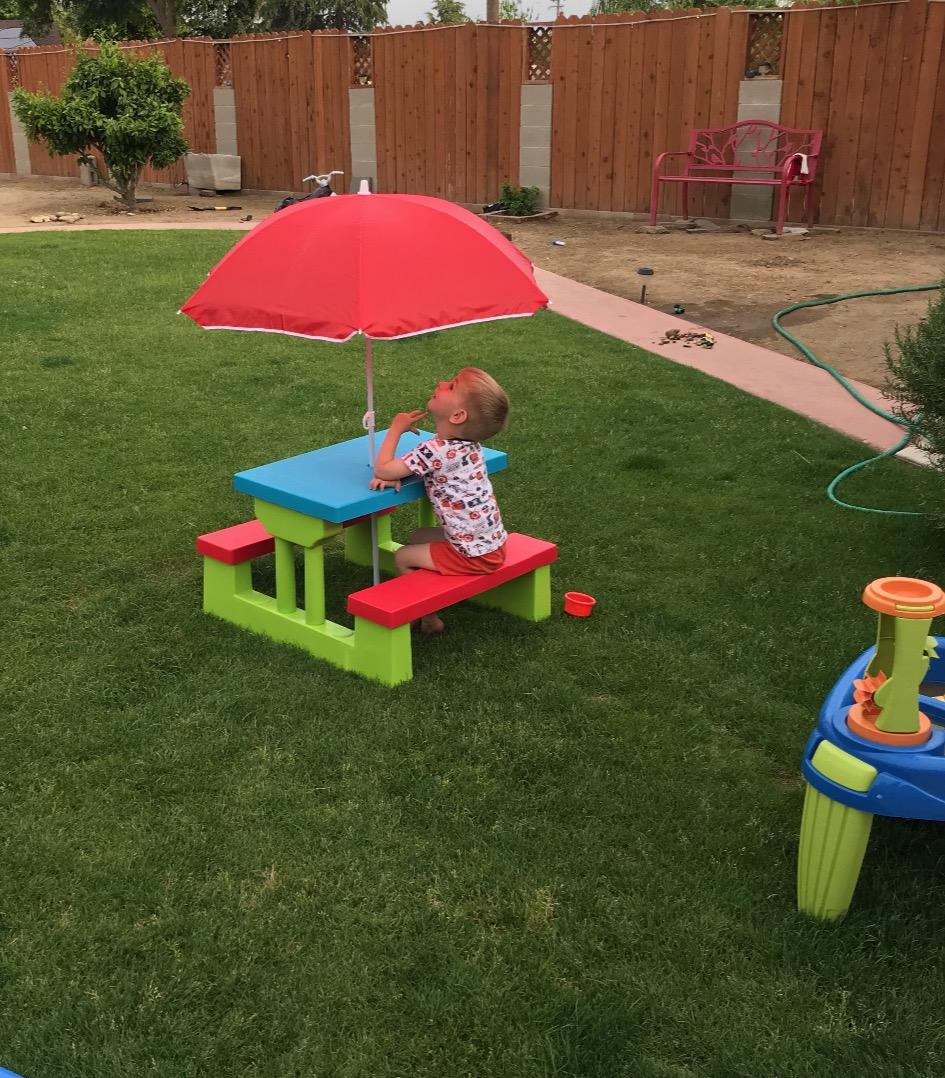 Costzon Kids Picnic Table, Indoor & Outdoor Plastic Table and Bench with Removable Umbrella, Portable Toddler Picnic Table and Chair Set for Garden, Backyard, Patio customer photo 1