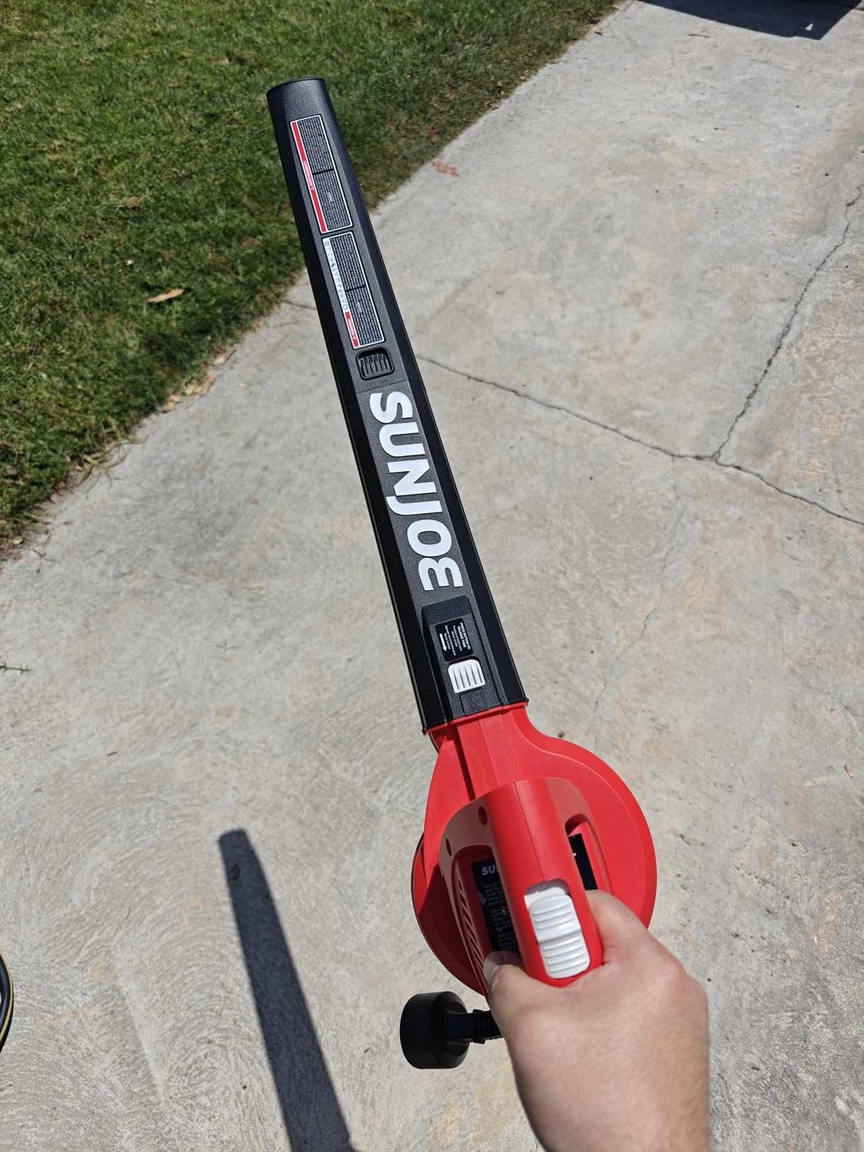 Sun Joe Corded Electric Leaf Blower Machine, 6-Amp Motor, SBJ597E customer photo 2