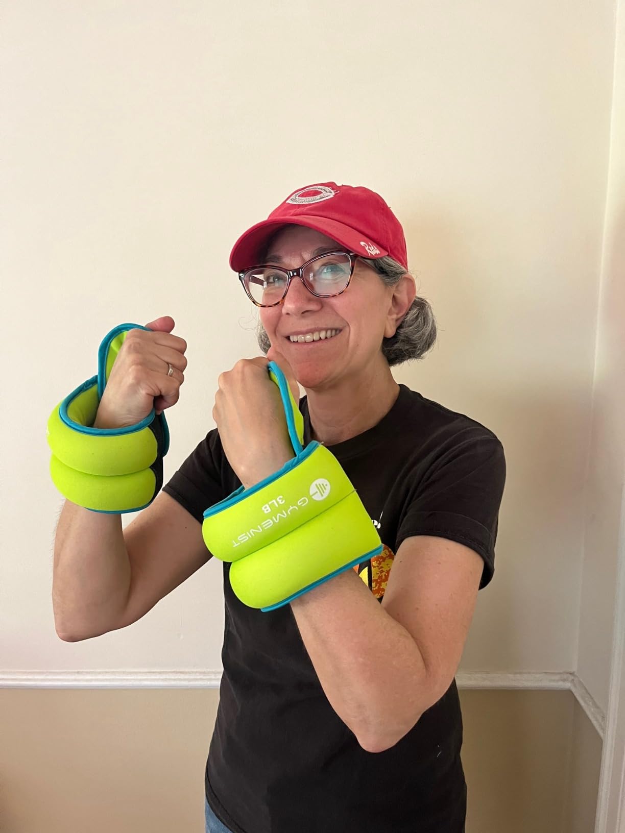 Pair of Wrist Weights With Hole for Thumb, Great for Running & All Kind of Cardio Exercises customer photo 2