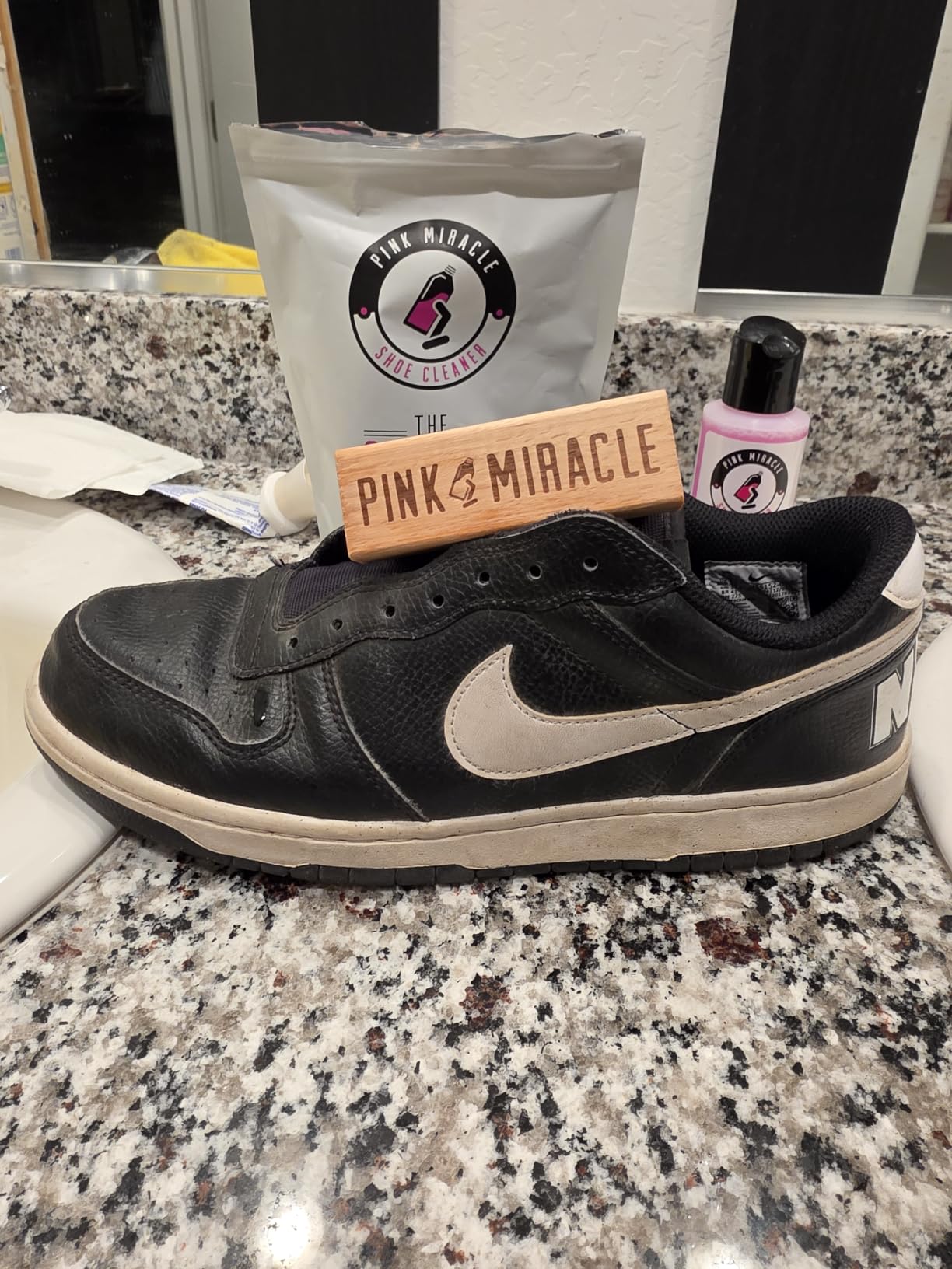 Shoe Cleaner Kit for Sneakers, Leather, Suede, Canvas & Washable Fabrics customer photo 1