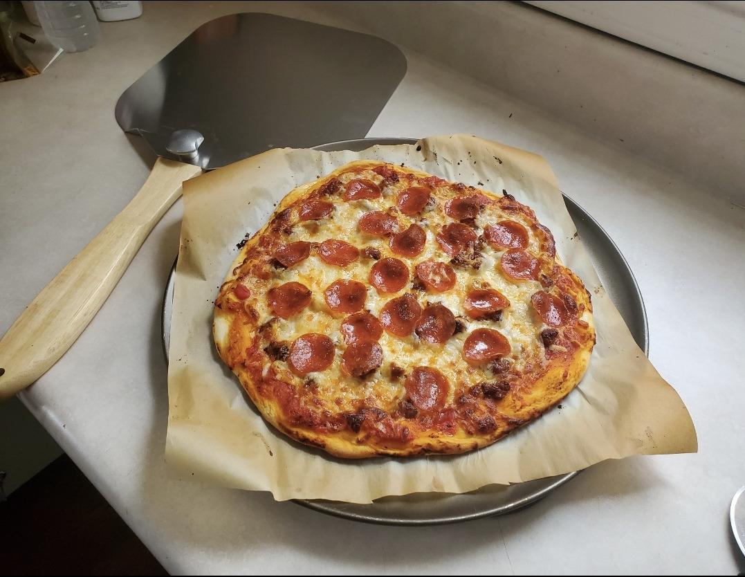 Chef Pomodoro Aluminum Pizza Peel 12x14 in, Foldable Wood Handle customer photo 2