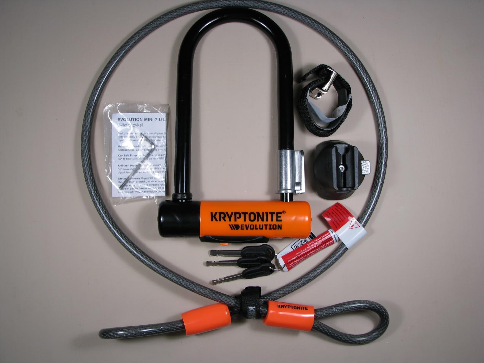Kryptonite Evolution Mini-7 Bike U-Lock, 13mm Steel Shackle, 4 ft Cable | Sold Secure Gold Certified 13mm Hardened Steel Shackle, Double Deadbolt, FlexFrame-U Mounting Bracket and 3 Keys customer photo 1