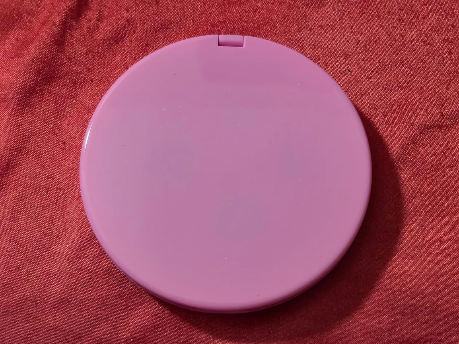 deweisn Magnifying Compact Cosmetic Mirror Elegant Pocket Handheld Makeup Mirror with Powerful 10x Magnification and 1x True View Mirror for Travel or Your Purse customer photo 2