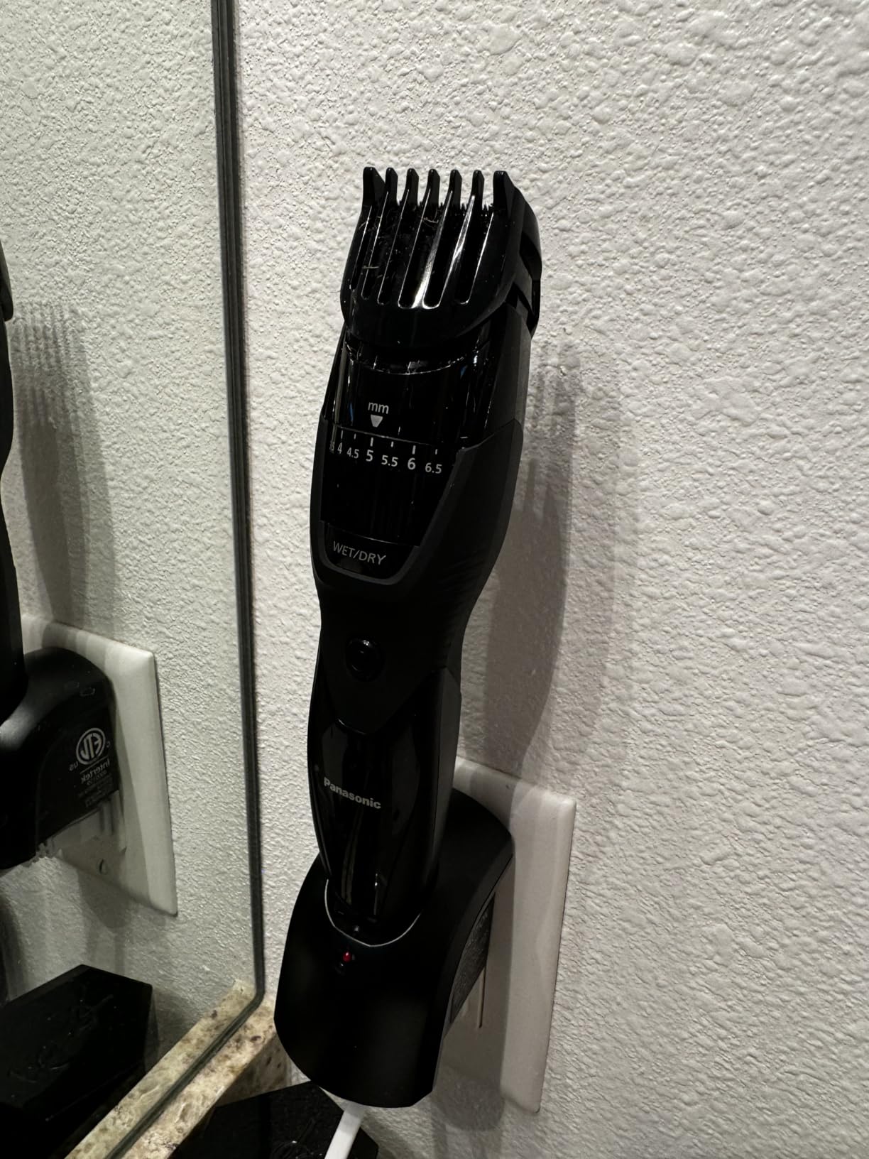 Panasonic Beard Trimmer for Men, Wet/Dry Facial Hair Trimmer with 19 Length customer photo 2