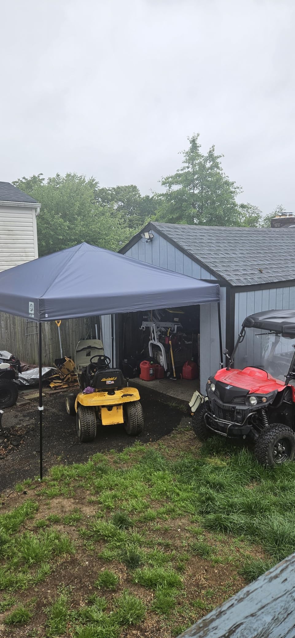 E-Z UP Ambassador Instant Pop Up Canopy Tent, 10' x 10', Roller Bag and 4 Piece Spike Set, Slate White customer photo 1