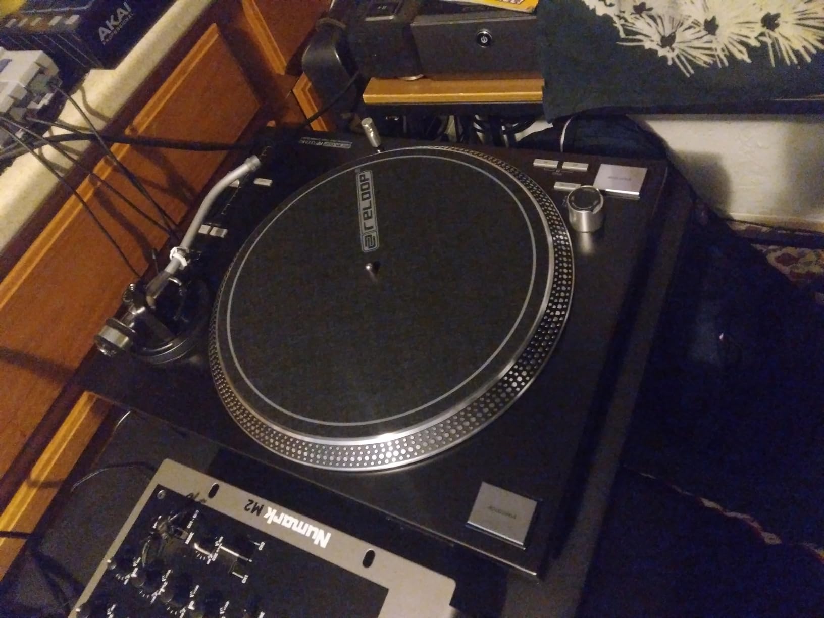 Reloop RP-7000 MK2 Professional Upper Torque Turntable System, Black customer photo 1