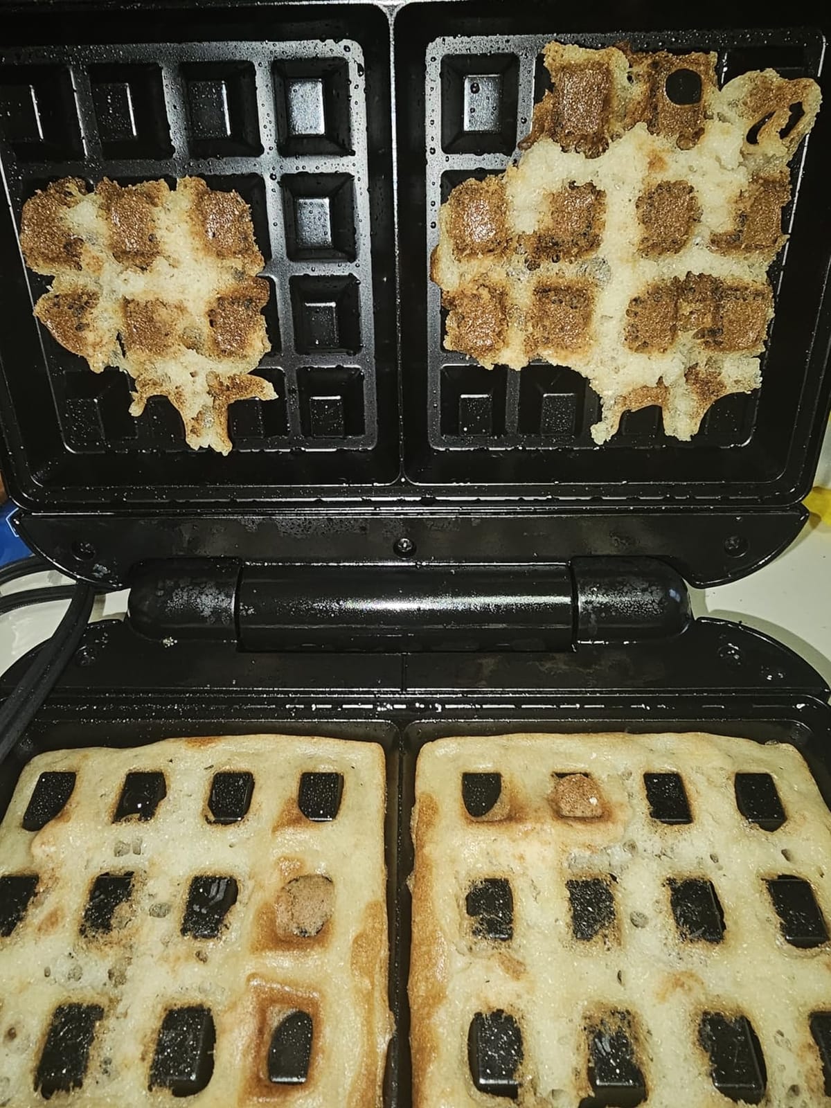 BLACK+DECKER 3-in-1 Waffle Maker, Grill & Sandwich Press customer photo 1