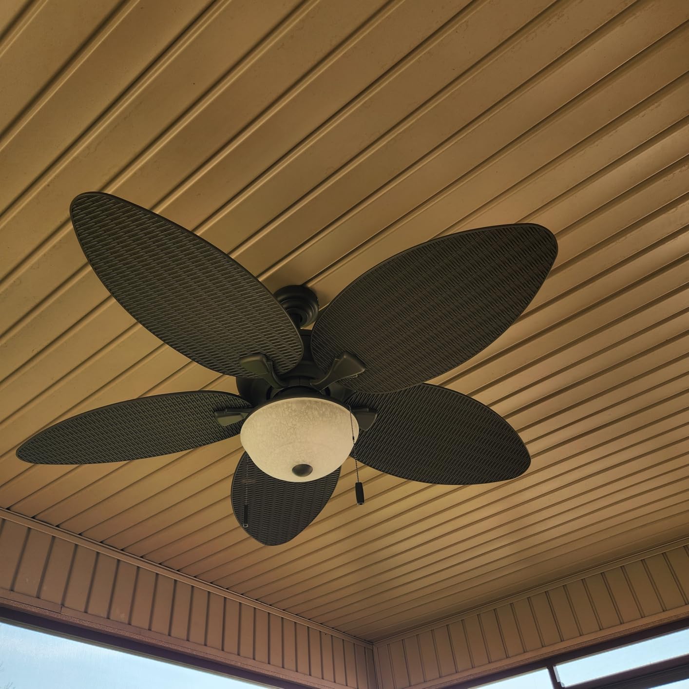 Honeywell Inland Breeze Tropical 52 Inch Indoor Outdoor Ceiling Fan, White customer photo 2