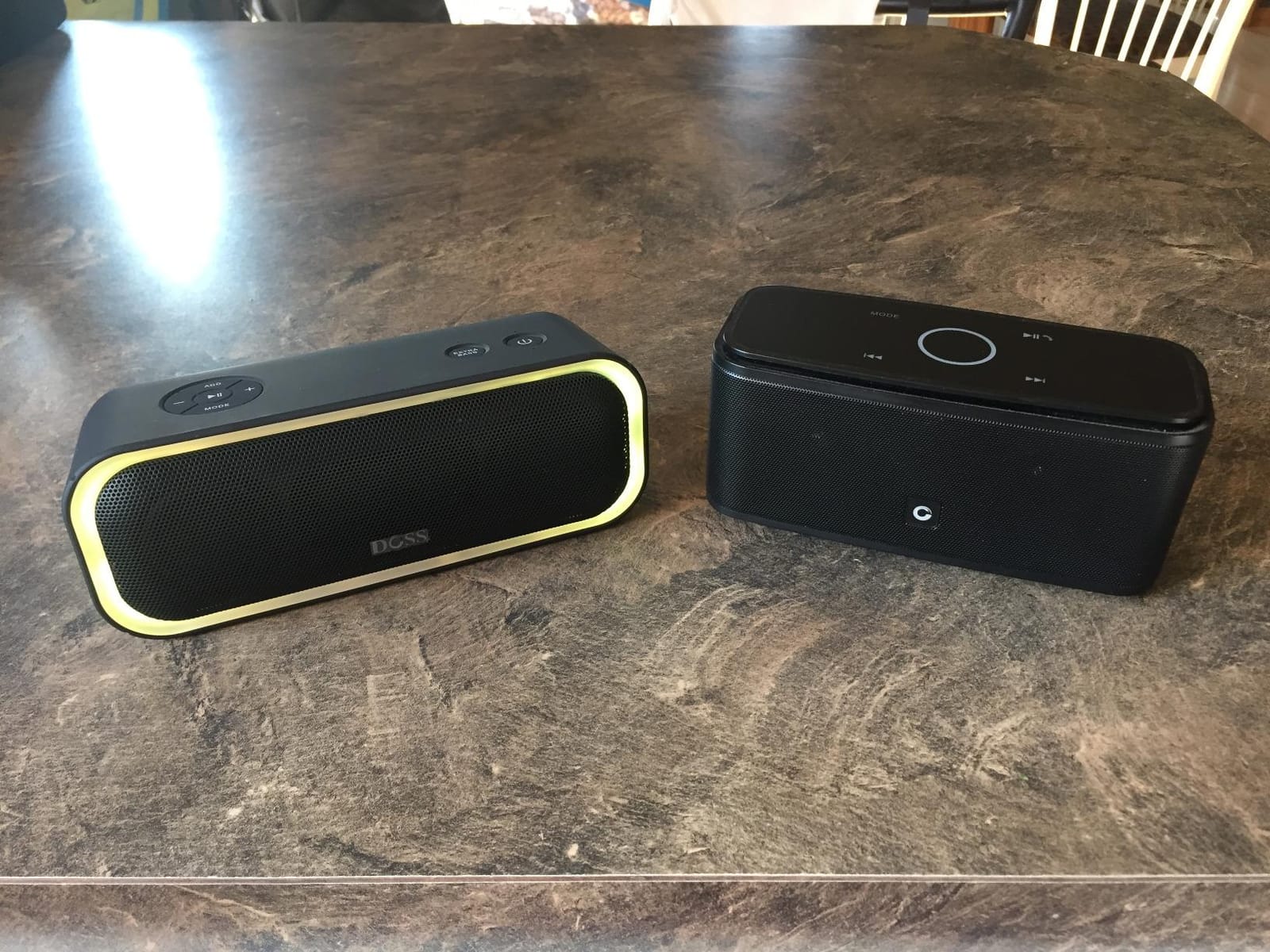DOSS SoundBox Pro Bluetooth Speaker, 20W Stereo Sound, Active Extra Bass customer photo 2