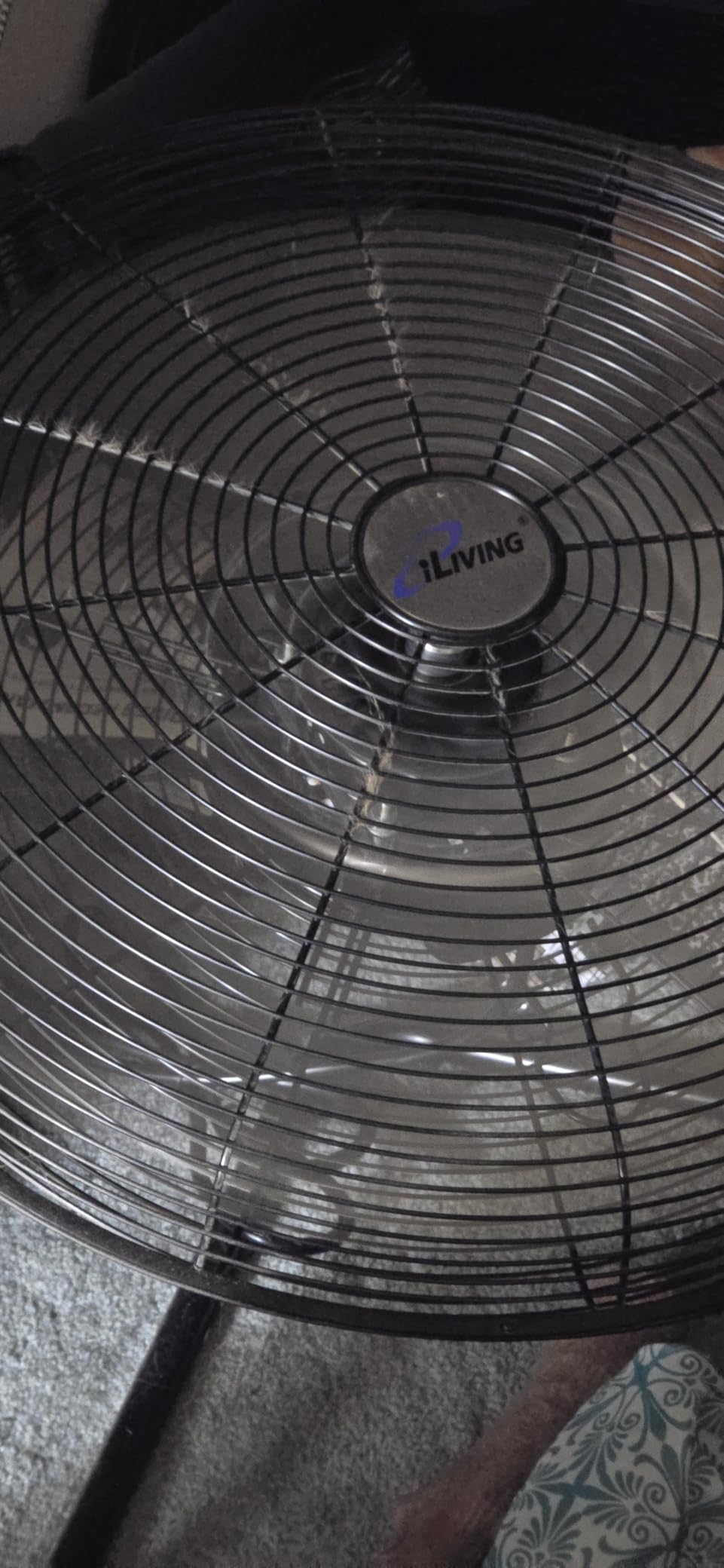 iLIVING 20 Inch Heavy Duty Floor & Wall Mount Fan, 5750 CFM High Velocity, 120-Watt, 3-Speed, Industrial Cooling, UL Listed, Black customer photo 2