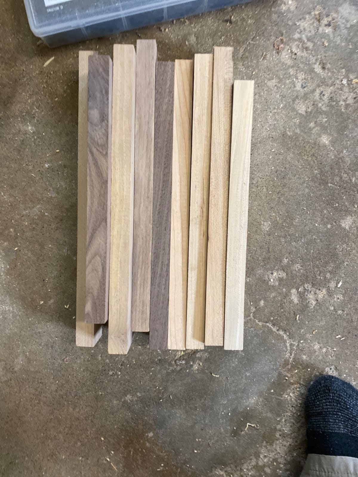 Hardwood Lumber Assortment - Mixed Species - Large Box of Hobby Wood - Perfect Boards - Clear Lumber. NO Scrap, Defects, Knots, and/or End Checks. Lumber Perfect for Odds and Ends. customer photo 2