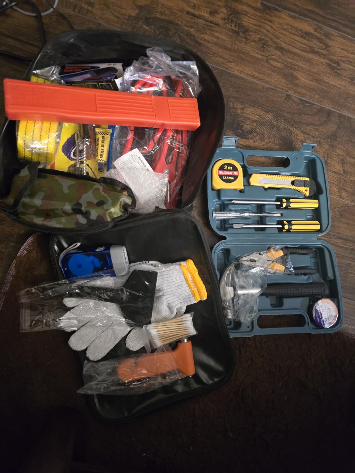 142 PCS Emergency Roadside Kit for Car, Safety Car Kit with Jumper Cables, Roadside Assistance Emergency Kit Warning Triangle, Safety Hammer, Tow Rope, Car Emergency Kit Gifts for New Drivers customer photo 2