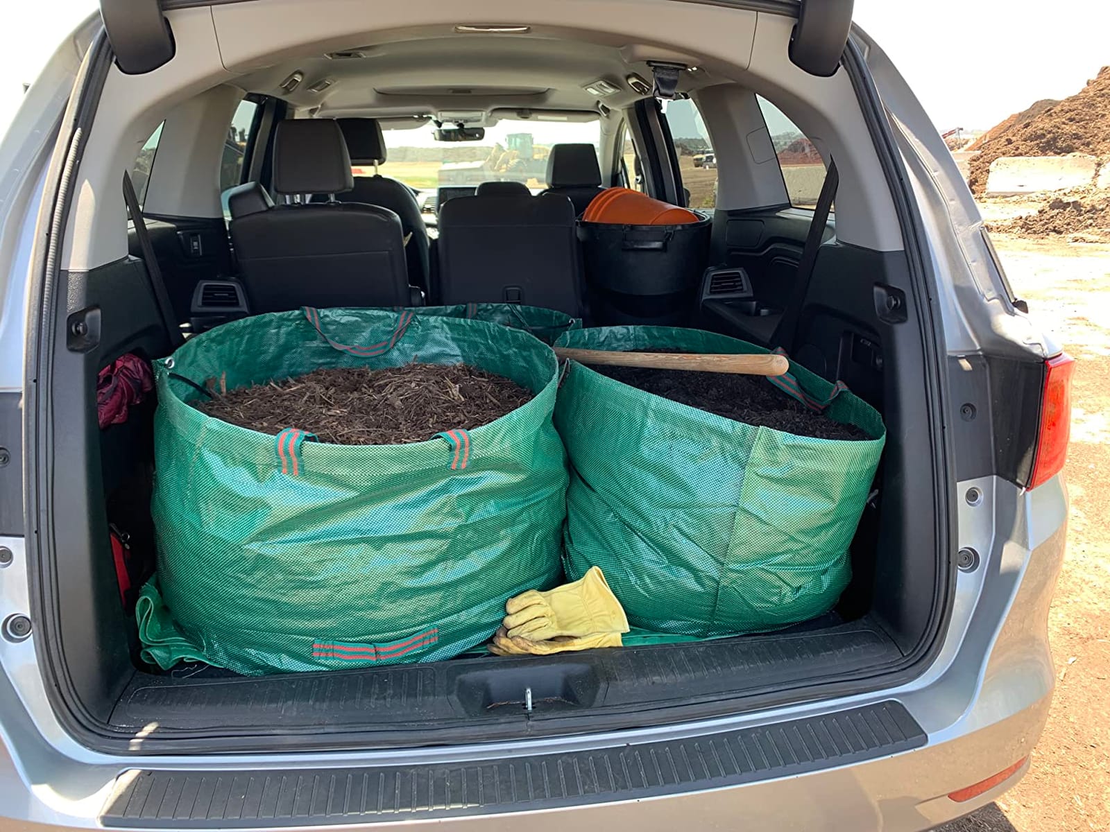 Professional 3-Pack 63 Gallon Lawn Garden Bags Large (D31,H19 inch) Yard Waste Bags W/Gardening Gloves,Standable,Reusable Leaf Bag,Lawn Debris Bin,Garden Trash Container,Plant Trimmings Bag 4 Handles customer photo 1