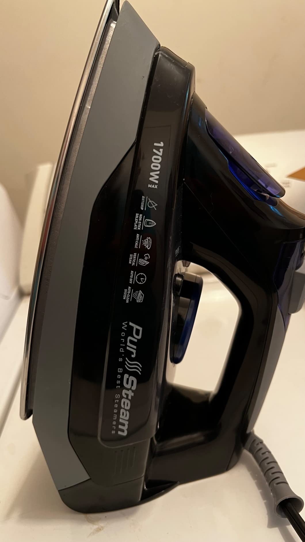 PurSteam SteamBurst+ Steam Iron, Ceramic Soleplate, Self-Clean, Anti Drip | 1750W | Ceramic Soleplate | Adjustable Steam | Self-Clean | Anti-Calc | Anti-Drip | Powerful Steam for All Fabrics customer photo 2