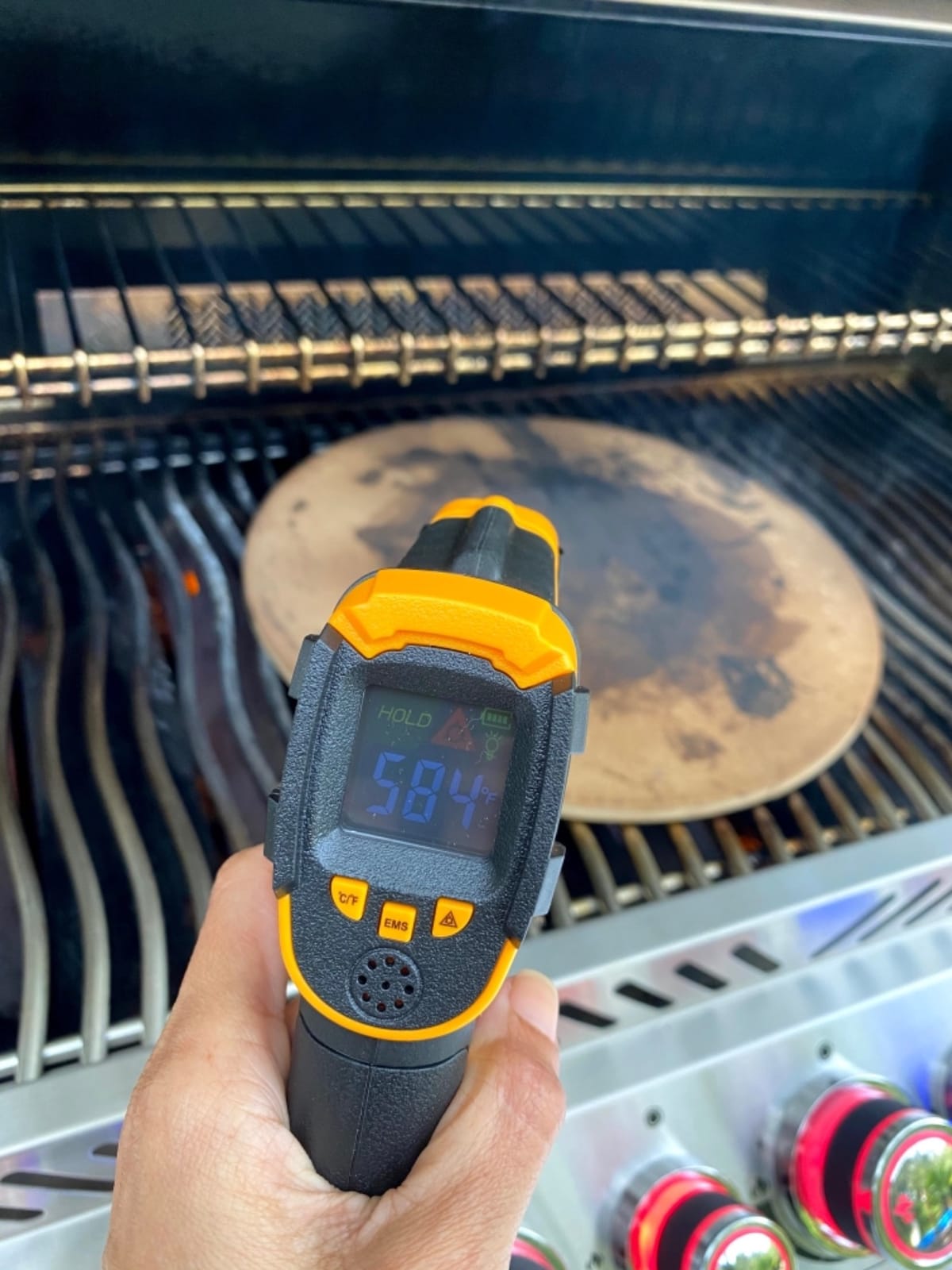 Infrared Thermometer Non-Contact Digital Laser Temperature Gun -58℉~1112℉(-50℃~600℃) Adjustable Emissivity IR Temp Gun - for Cooking, BBQ, Food, Fridge, Pizza Oven, Engine - Meat Thermometer Included customer photo 1