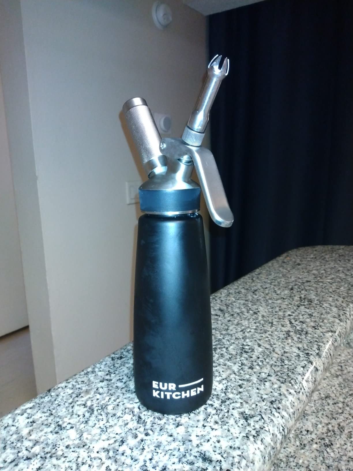 EurKitchen Stainless Steel Whipped Cream Dispenser - Chargers Not Included customer photo 2