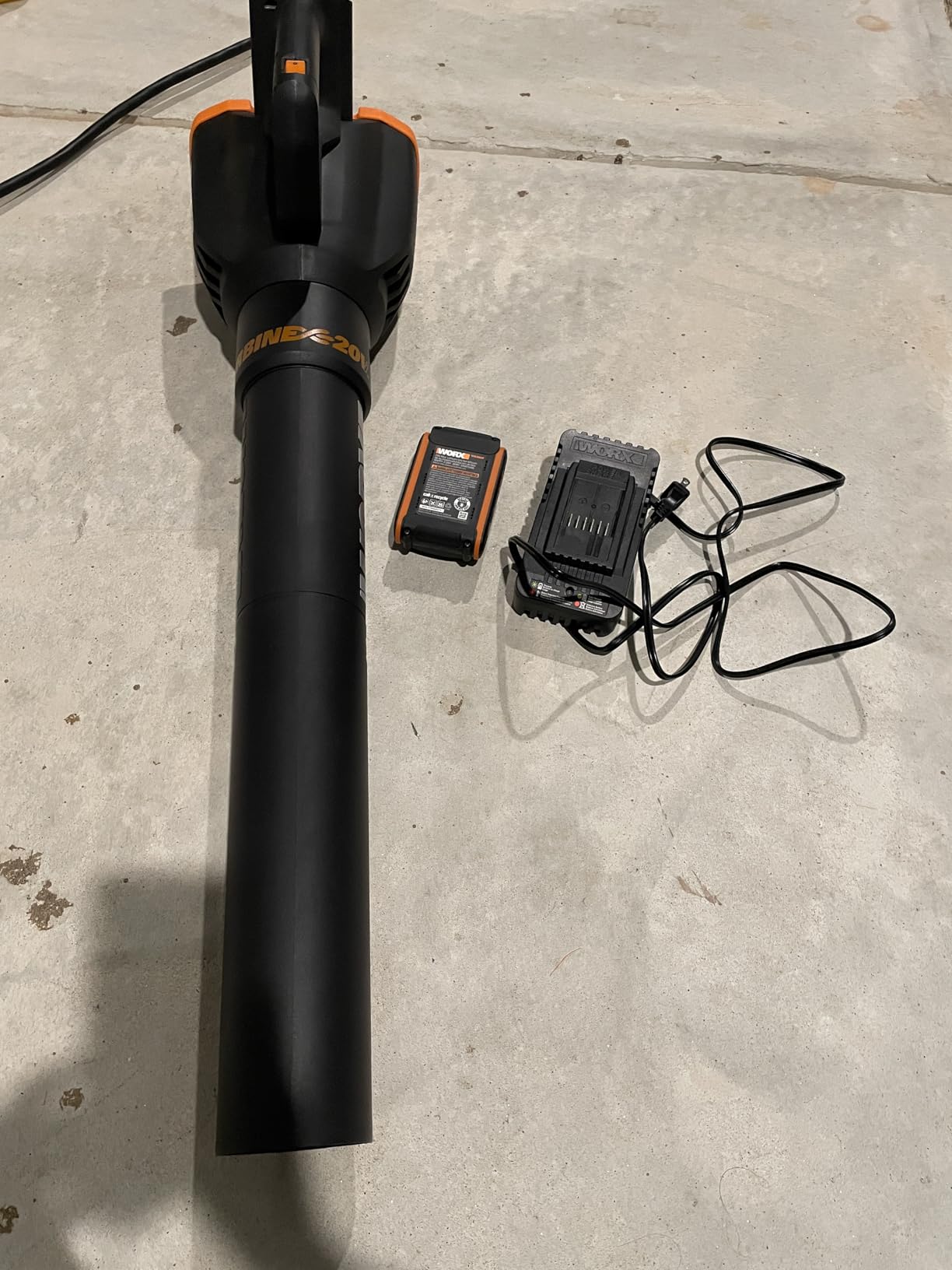 WORX Cordless Leaf Blower, 20V Electric Blower for Daily Lawn Care, WG547 customer photo 1