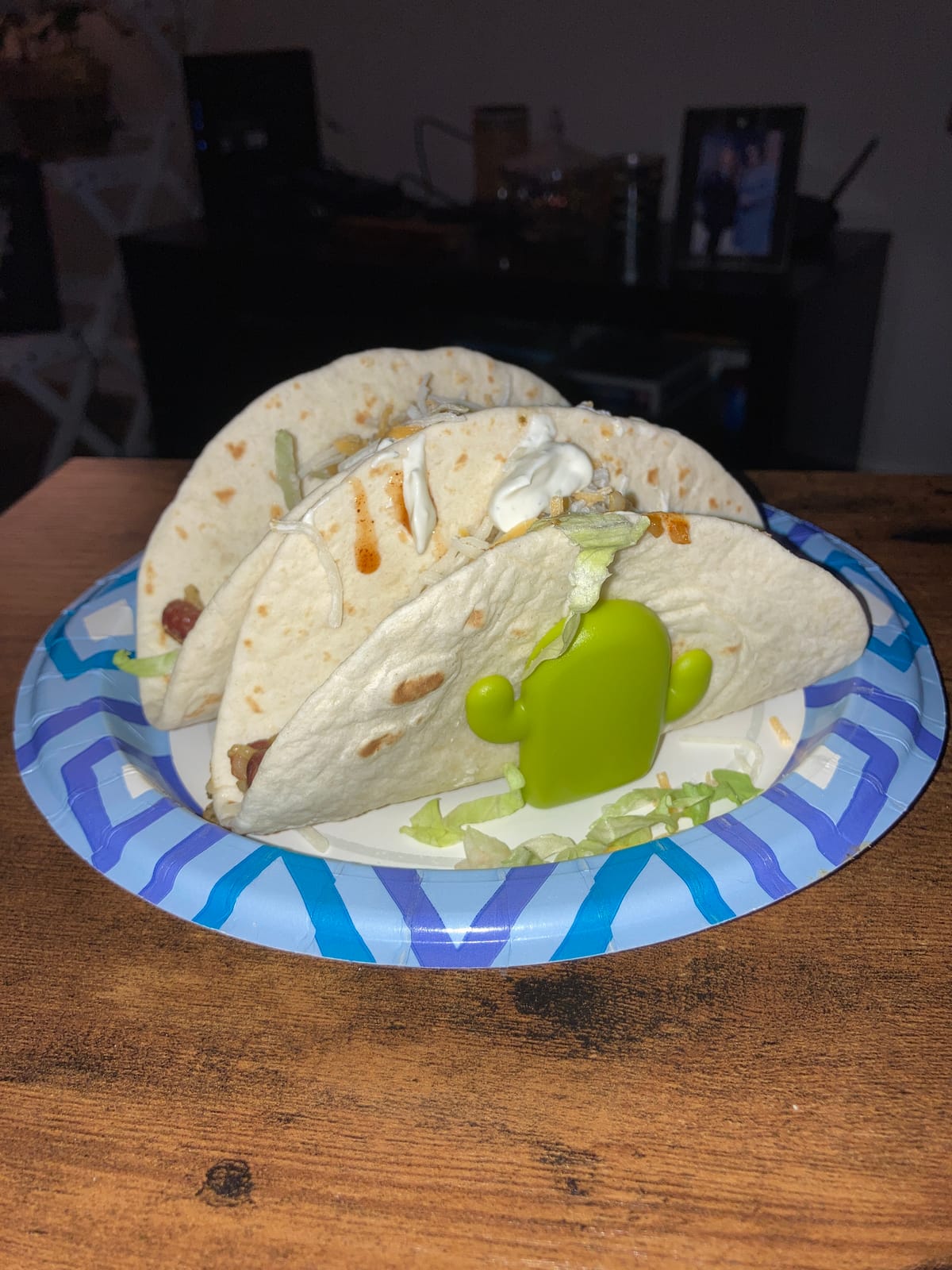 Joie Cactus Taco Holders, Sturdy Stands Keep Hard Shells Upright, 4-Count | Protect Crunchy Shells from Breaking or Spilling, Fill Tacos Hands-Free, Cute Kitchen Gadget, BPA-Free customer photo 2