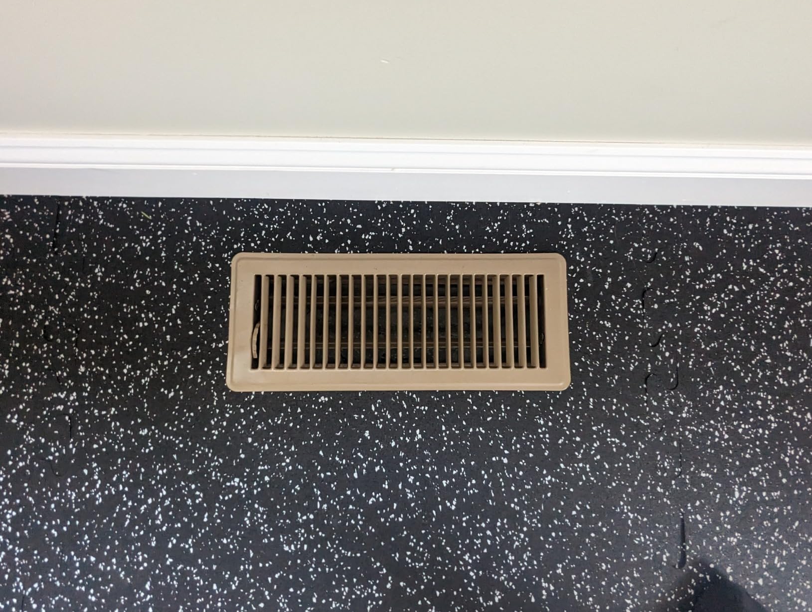 American Floor Mats Fit-Lock 3/8 Inch Heavy Duty Rubber Flooring - Interlocking Rubber Tiles (24