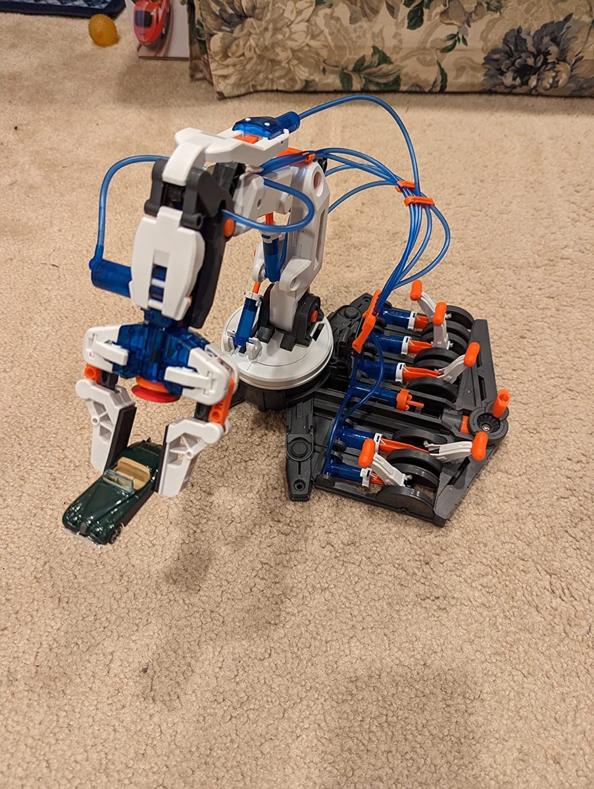 TEACH TECH Hydrobot Arm STEM Hydraulic Building Toy for Kids Ages 12+ customer photo 1