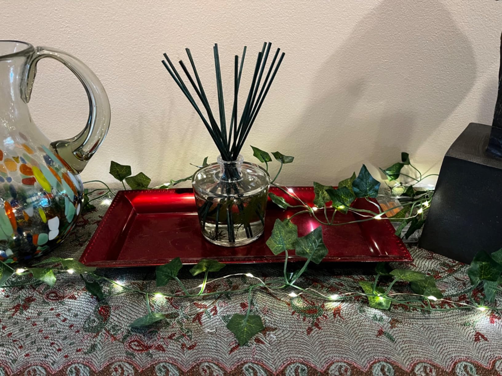 Thymes Frasier Fir Reed Diffuser Set - Includes Reeds, Fragrance Oil, and Frosted Glass Bottle - Fragrance Oil Diffuser - Room Fresheners - Luxury Home Decor - Green & Clear (Pine Needle, 4 fl oz) customer photo 2
