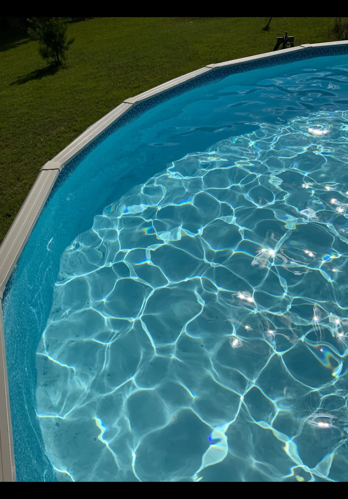 Lake Effect Pools 'Meadows' 21 ft Round Above Ground Swimming Pool customer photo 2