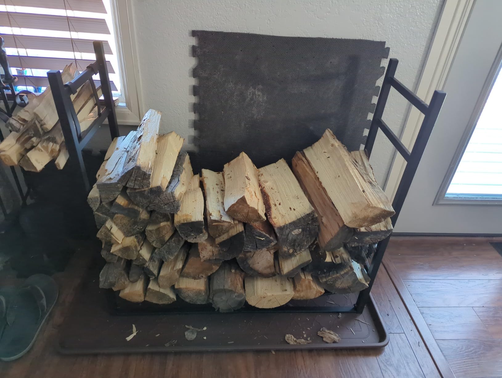 VIVOHOME 3ft Heavy Duty Indoor Outdoor Firewood Storage Log Rack with Kindling Holder customer photo 1