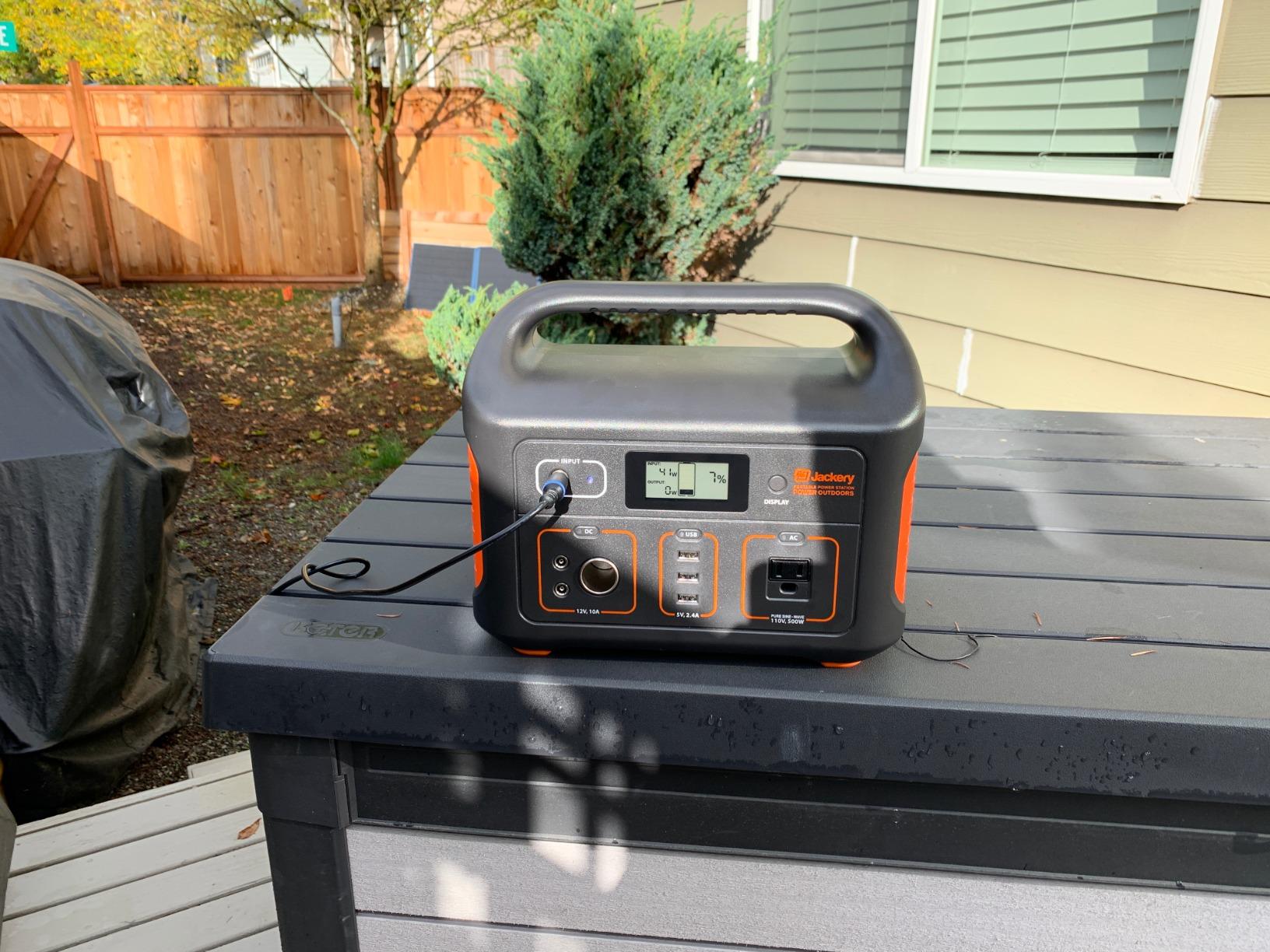 Jackery Explorer 500 v2 Portable Power Station,512Wh,500W AC customer photo 2