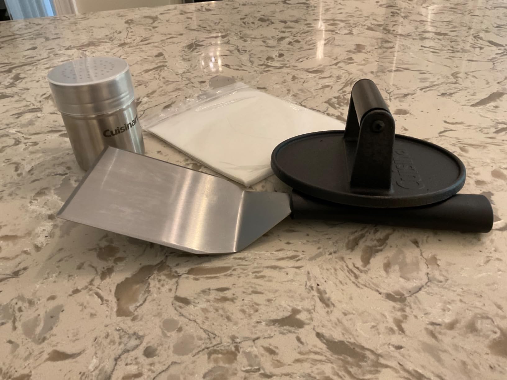 Cuisinart Smash Burger Kit w/Burger Press, Spatula, Shaker & Patty Papers customer photo 2
