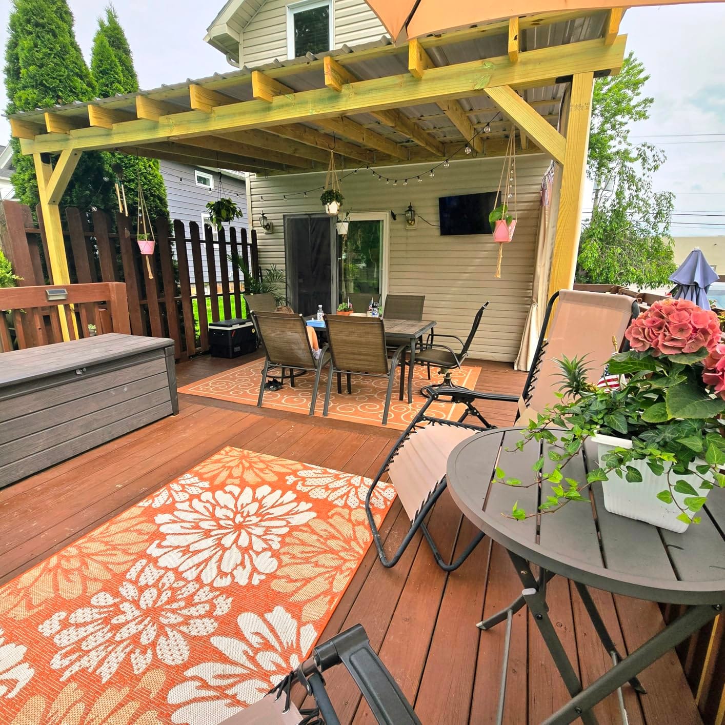 JONATHAN Y Floral Textured Weave Indoor Outdoor Area Rug 5X8 Navy/Aqua, Zinnia Modern for Backyard, Patio, Porch, Easy-Cleaning, High Traffic, Pet-Friendly, Non-Shedding (SMB110C-5) customer photo 2