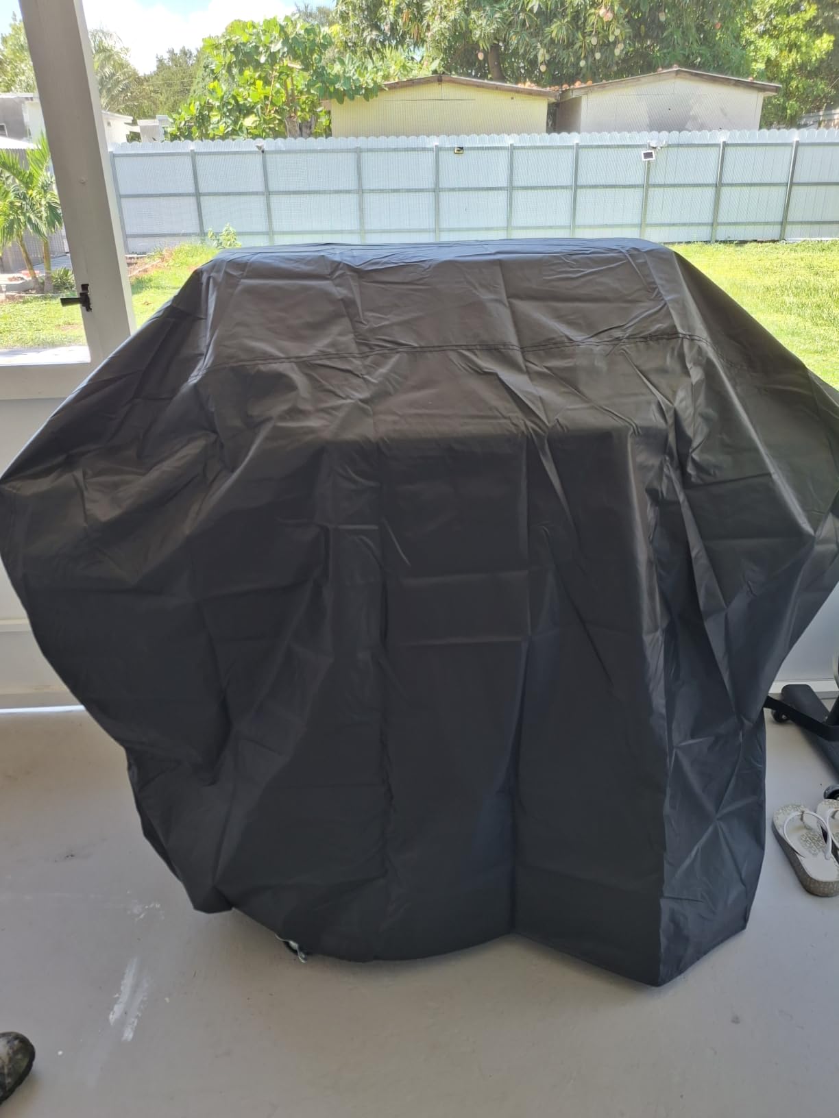 Grill Cover, 58 inch BBQ Gas Grill Cover for Outdoor Grill, Waterproof, Anti-UV, Rip-Proof, Fade Resistant Material, Barbecue Cover with Hook-and-Loop Straps & Adjustable Hem Drawstring, Black customer photo 2