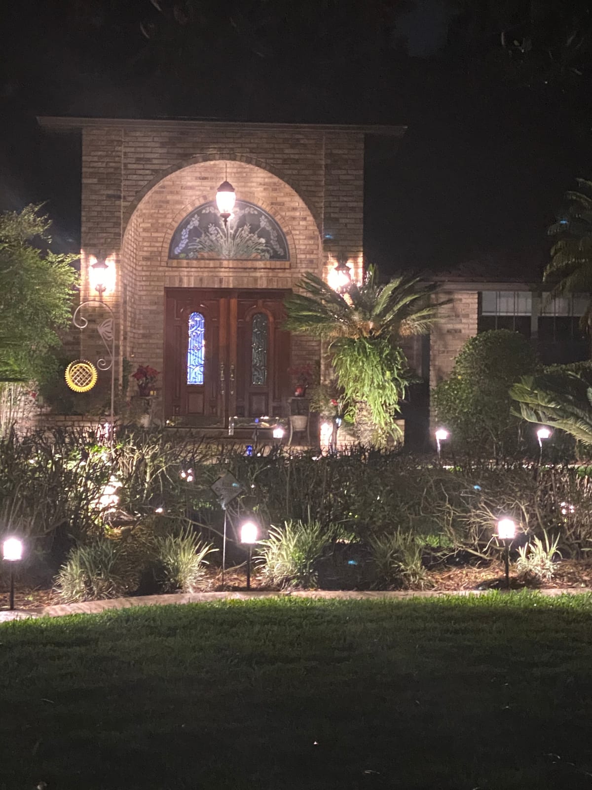hykolity Low Voltage LED Landscape Kits, 12V-15V Pathway Flood Light Kits customer photo 2