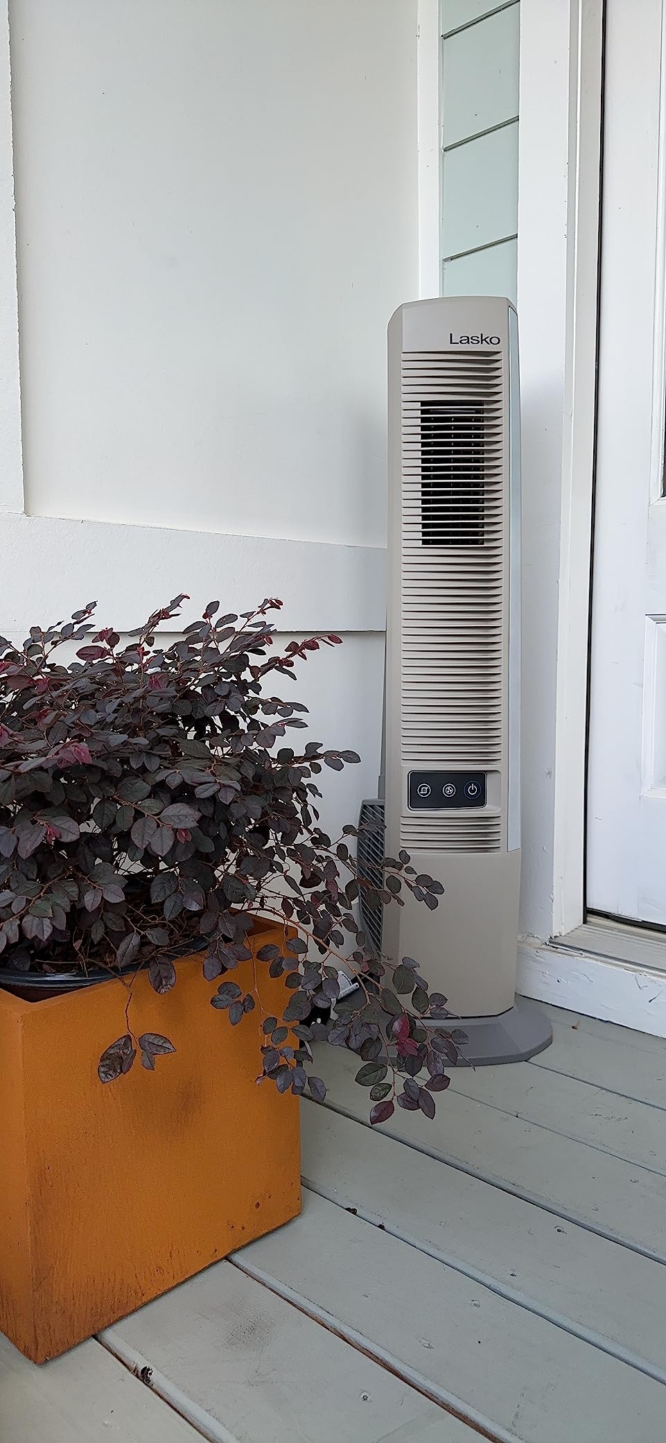Lasko Outdoor Living Oscillating Tower Fan - 42