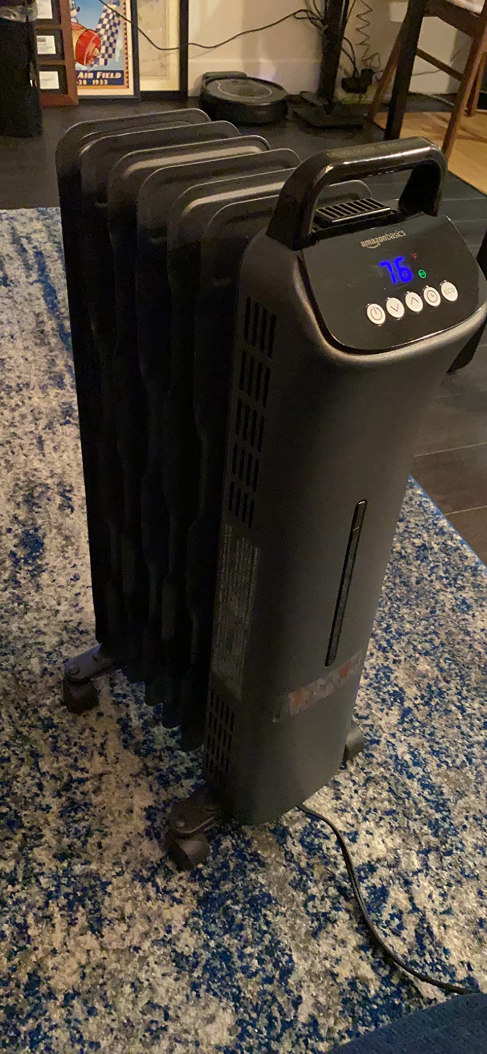 Amazon Basics Portable Oil Space Heater with Remote Control, 7 Oil-Filled Fins, Adjustable Thermostat, 3 Heat Settings, Tip-Over and Overheat Protection, ETL Safety Certificate, 1500W, Black customer photo 2