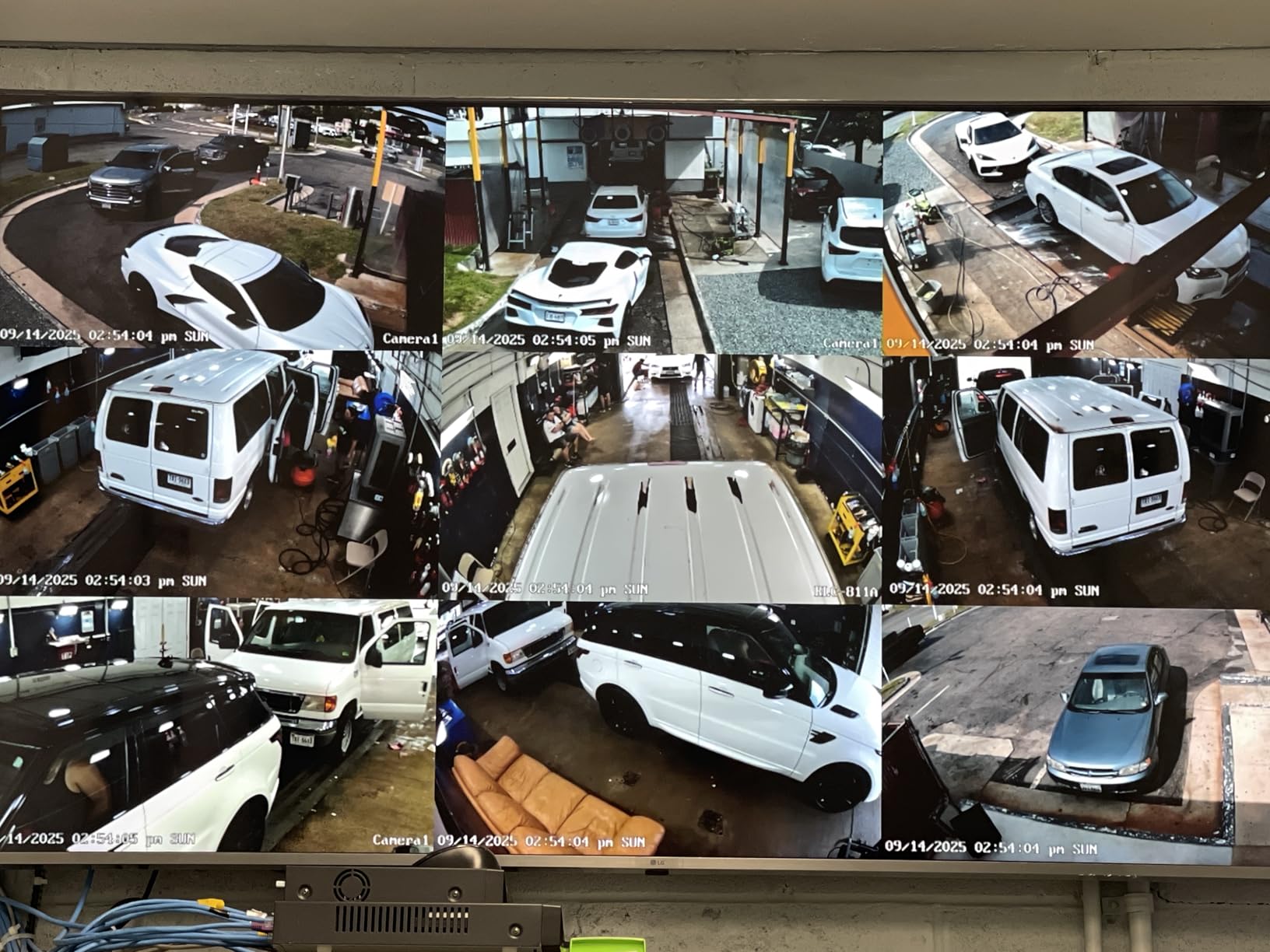 REOLINK 16CH 4K Security Bullet Camera System with 4TB HDD RLK16-800B8 | 8pcs H.265 PoE IP Cameras Wired with Person Vehicle Detection, 8MP/4K 16CH NVR with 4TB HDD for 24-7 Recording customer photo 2