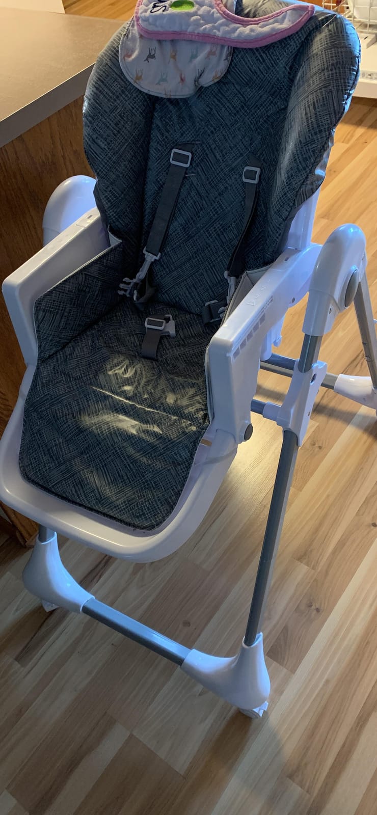 Safety 1st High Chairs for Babies and Toddlers, 3-In-1 Grow and Go with Tray and Adjustable Seat, Birchbark customer photo 1